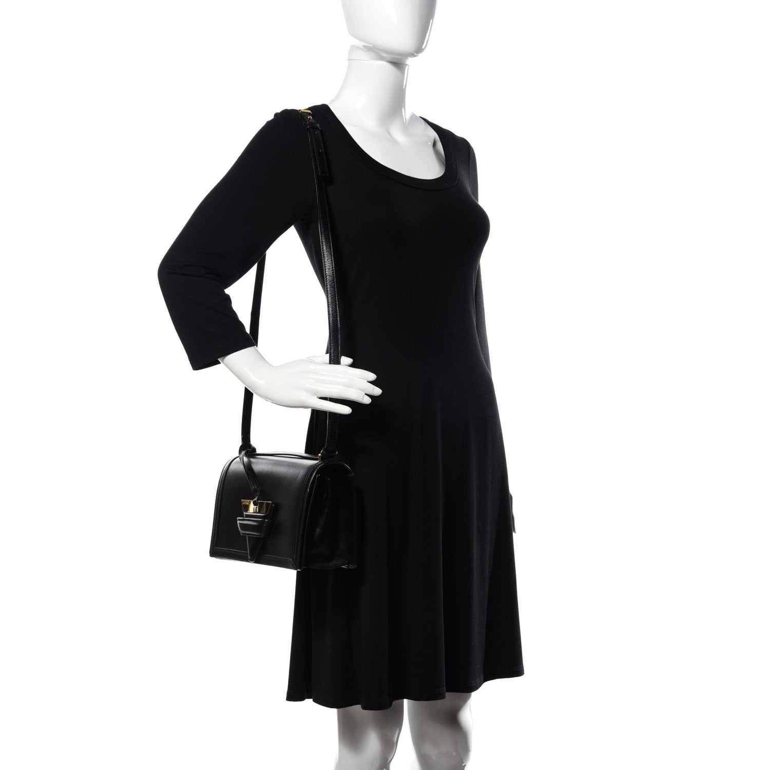 Loewe Calfskin Medium Barcelona Shoulder Bag Black 2 of 29