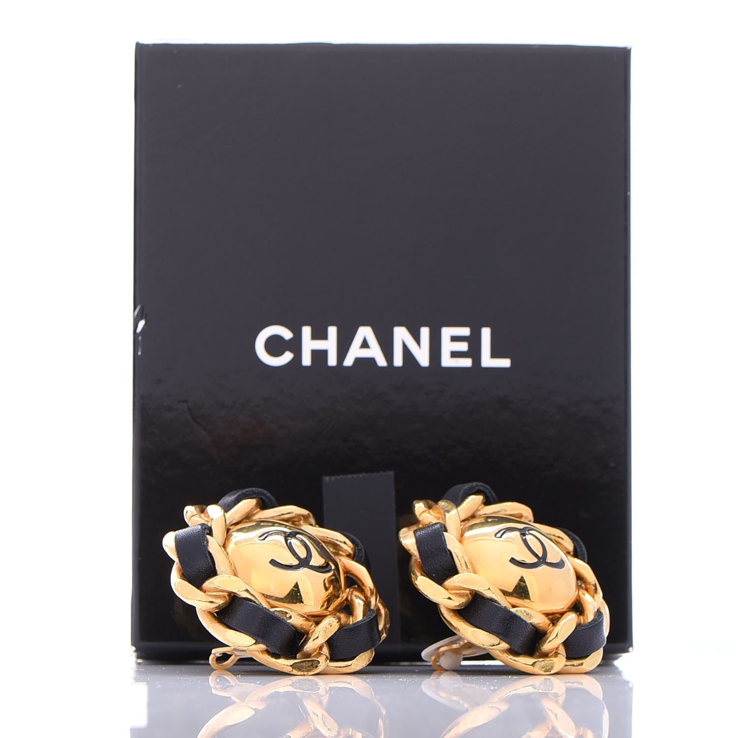 Chanel Lambskin Chain CC Clip On Earrings Gold 7 of 7
