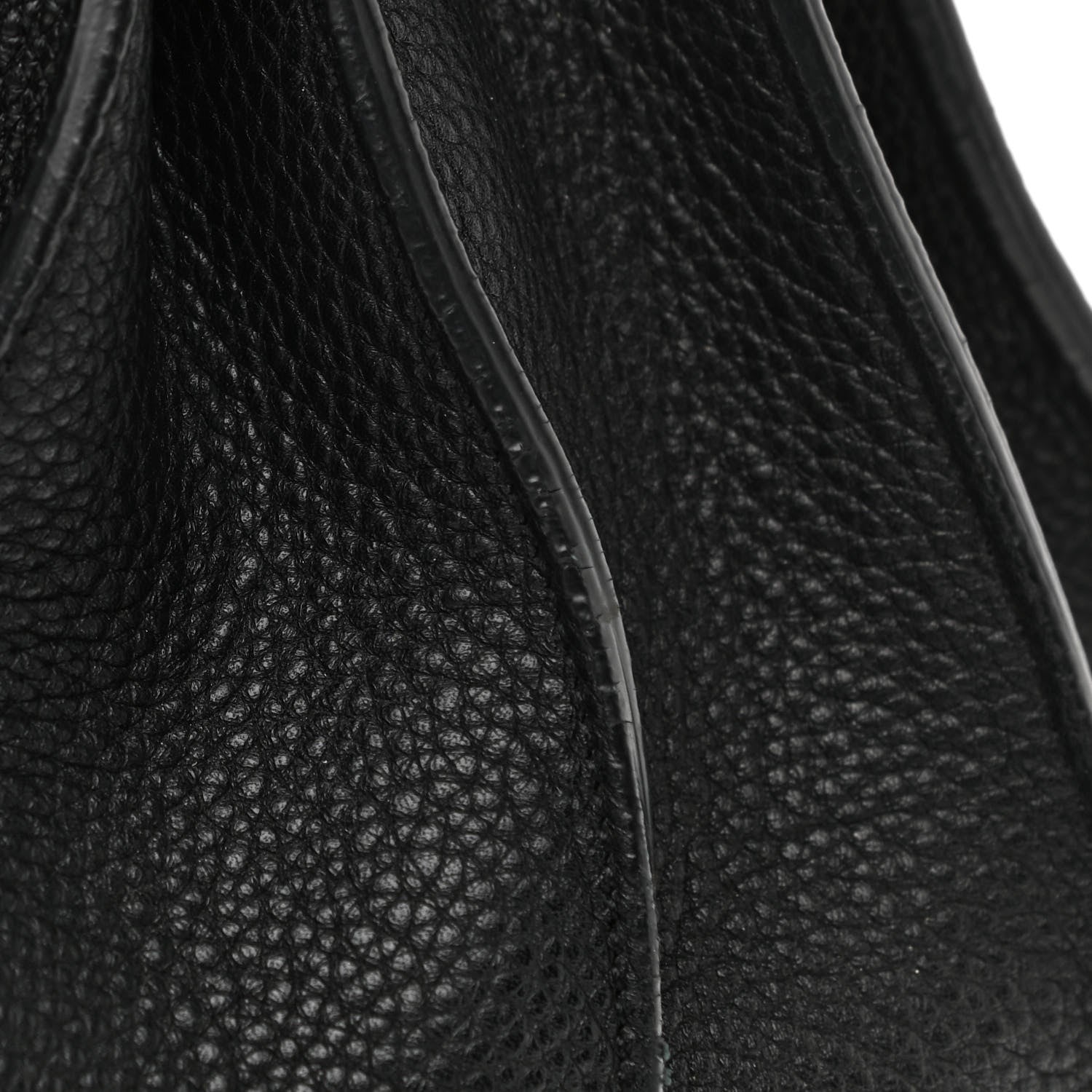 Saint Laurent Grained Calfskin Medium Souple Sac De Jour Black 29 of 29