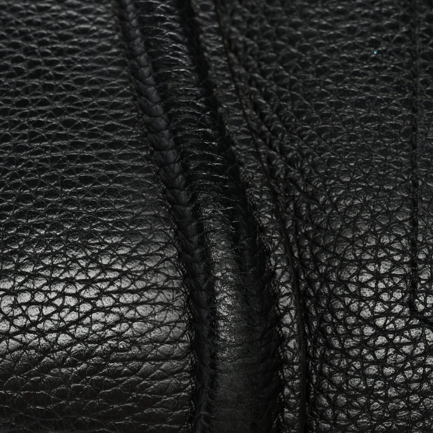 Drummed Calfskin Mini Luggage Black