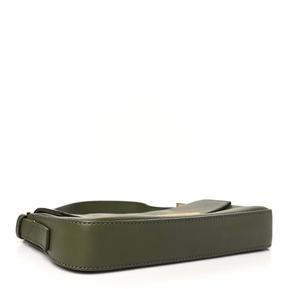 Fendi Vitello Flamingo Enamel Interchangeable Strap Baguette Verde Oliva 5 of 12