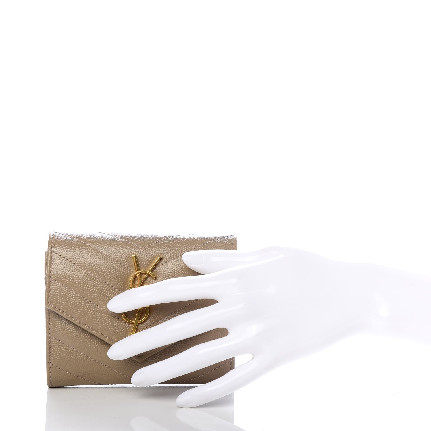 Saint Laurent Grain De Poudre Matelasse Chevron Small Monogram Envelope Wallet Dusty Grey 2 of 8
