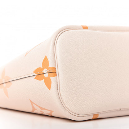 Louis Vuitton Empreinte Monogram Giant By The Pool Marshmallow Hobo Cream Saffron 6 of 10