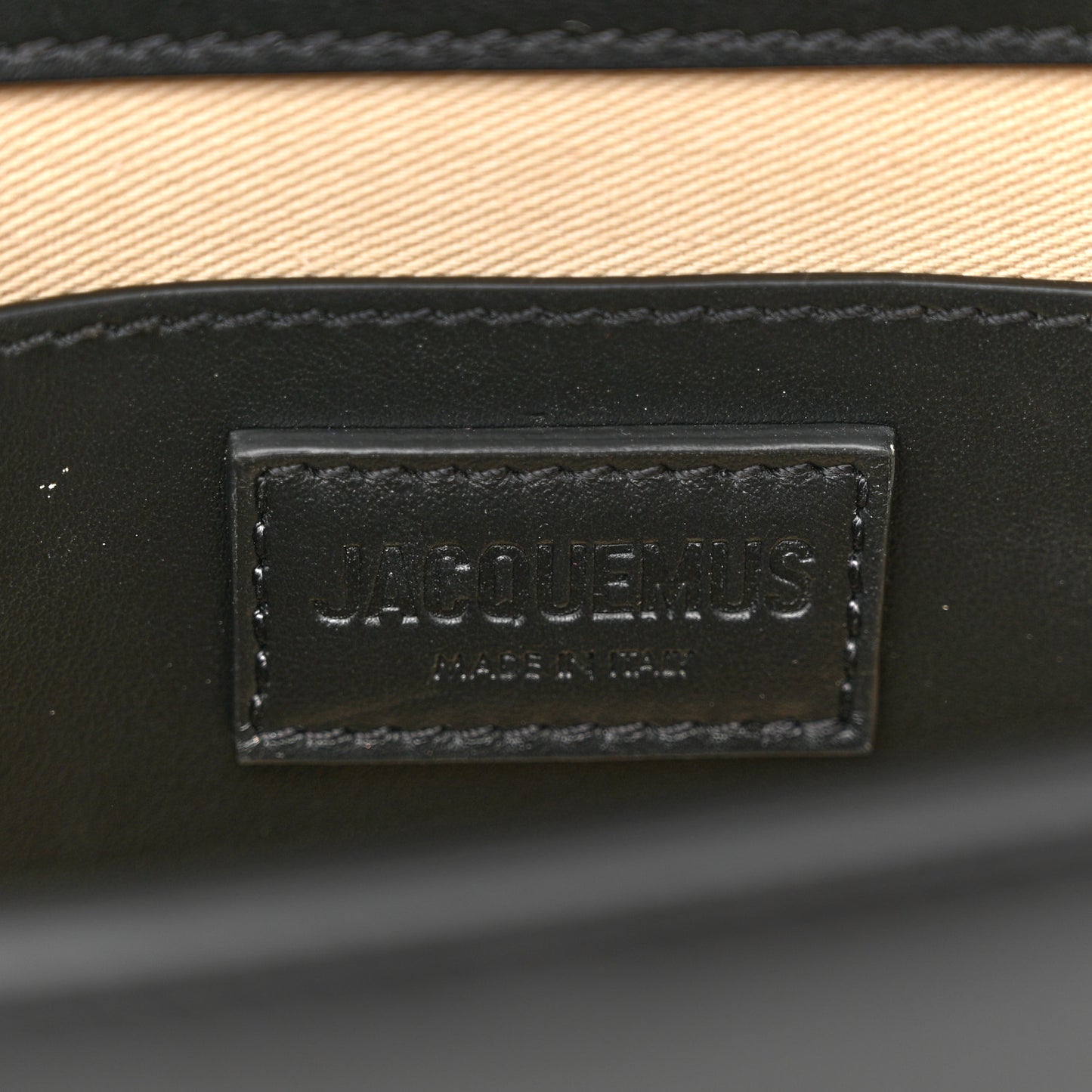 Smooth Calfskin Le Bambino Long Black