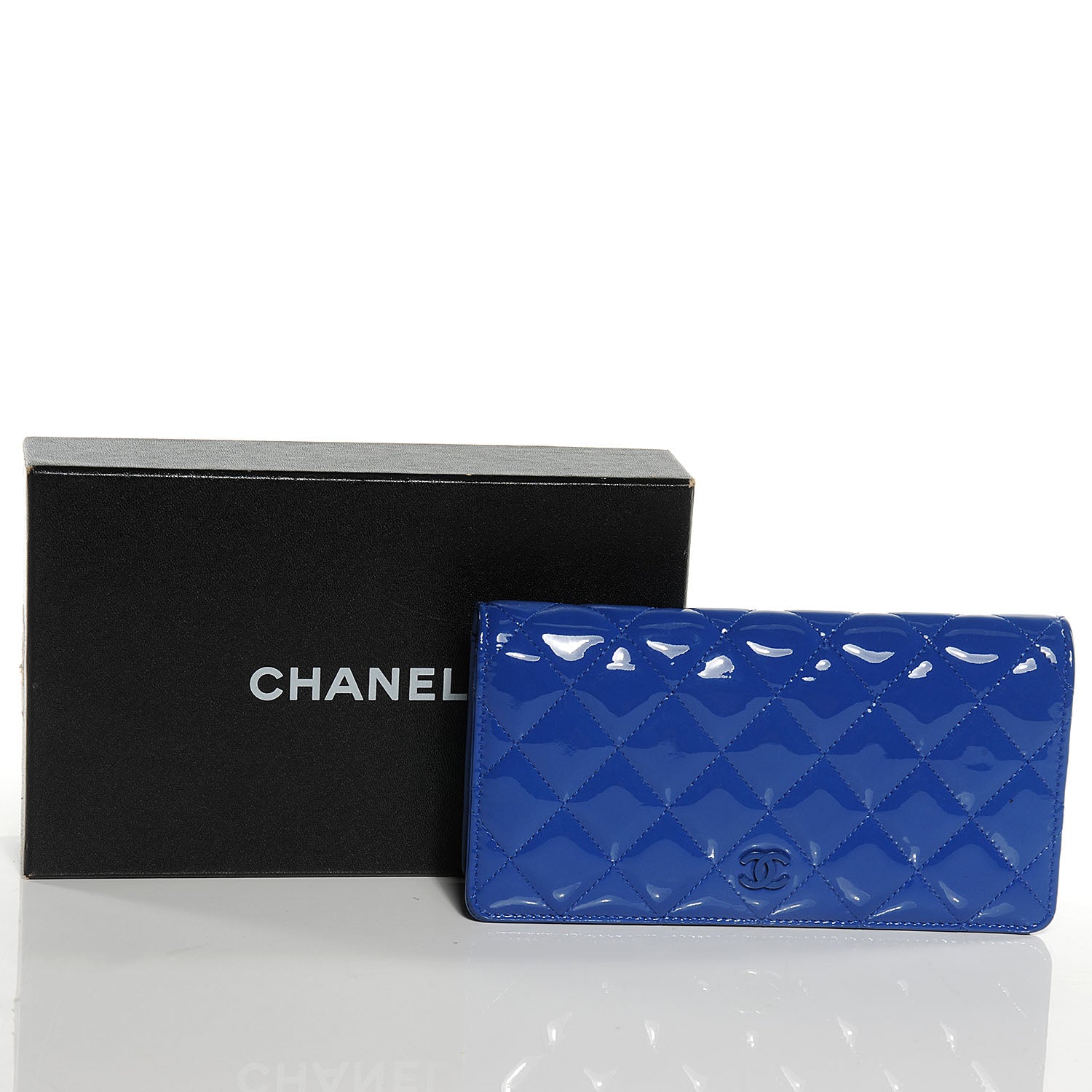 Chanel Patent Quilted Yen Wallet Dark Blue 5 of 8