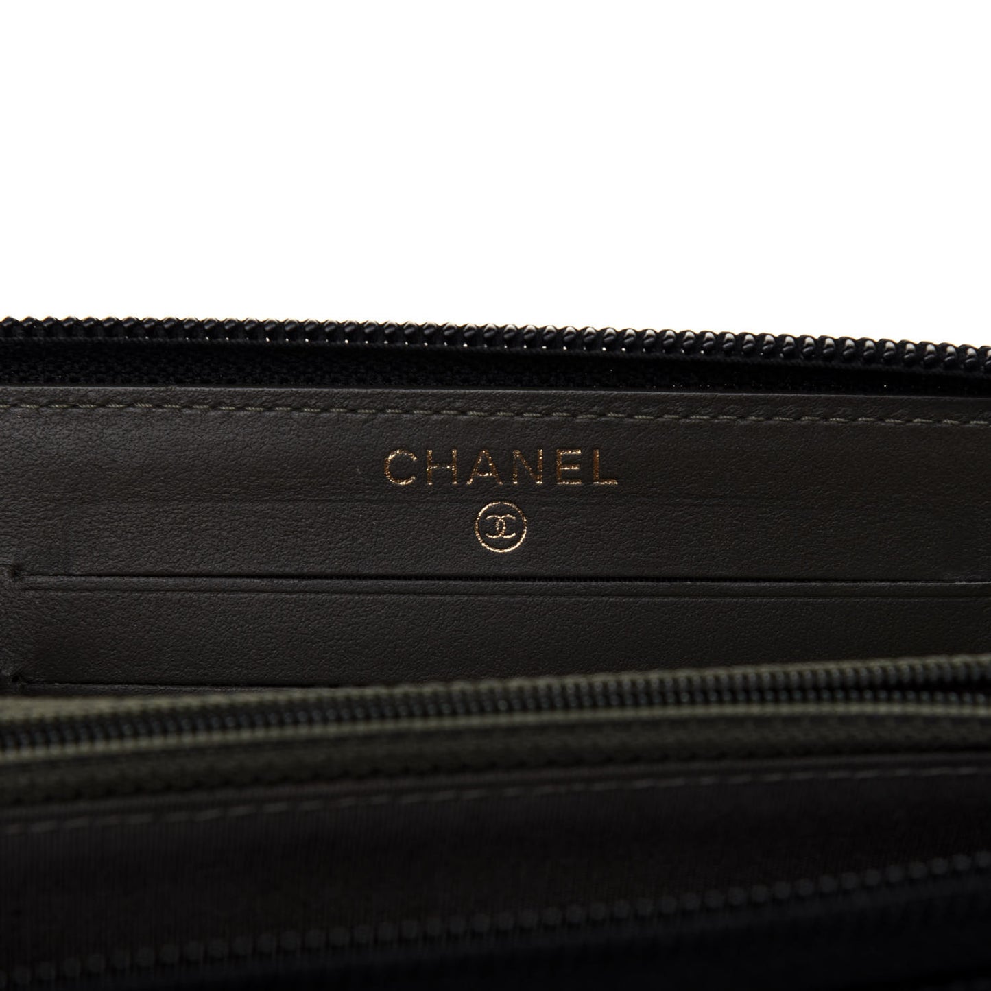 Caviar Quilted Small Boy Zip Around Wallet Black