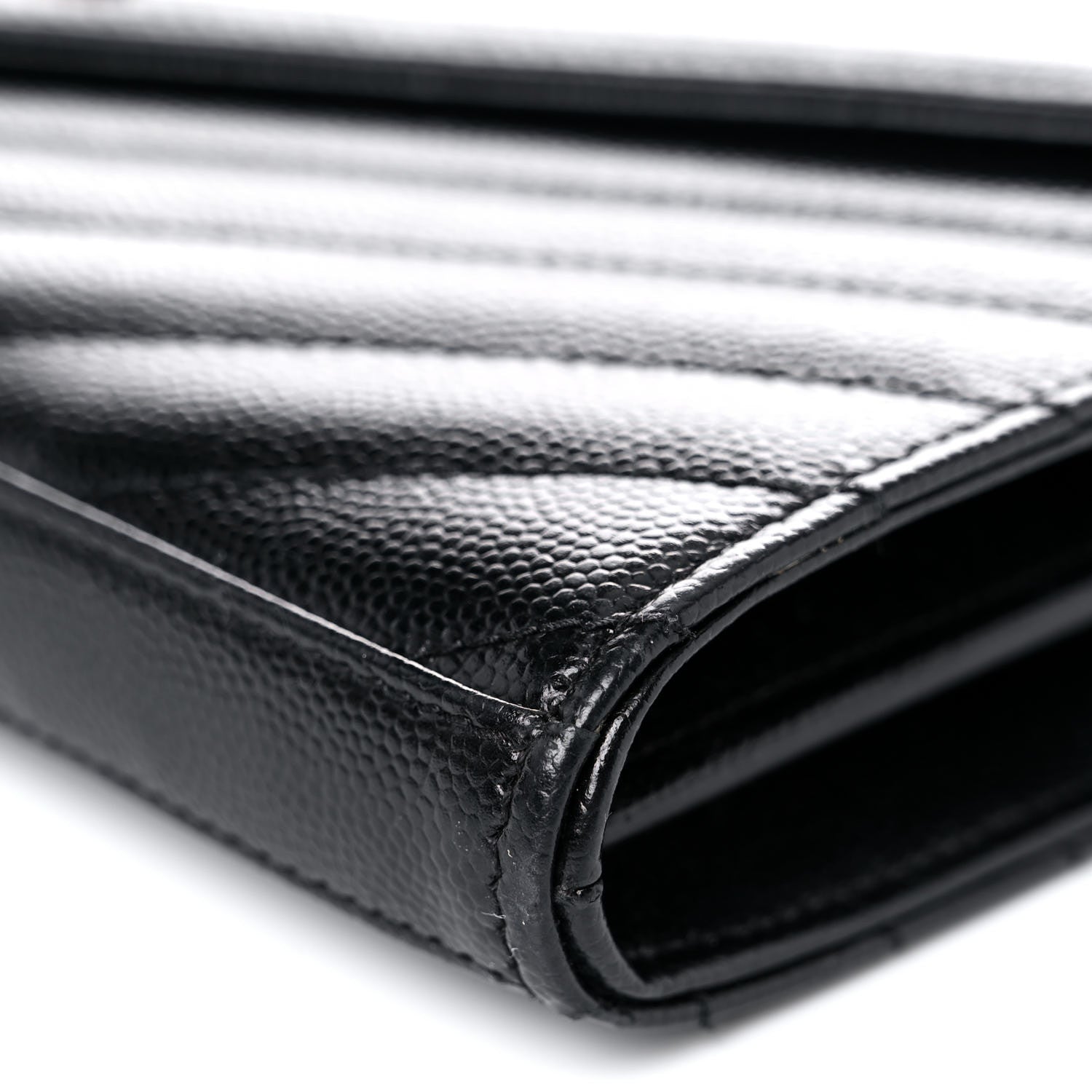 Saint Laurent Grain De Poudre Matelasse Chevron Monogram Chain Wallet Black 9 of 23