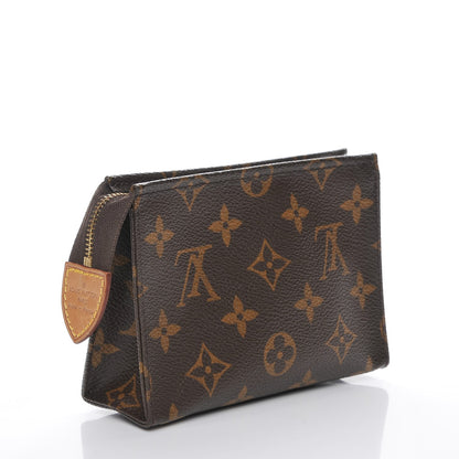 Louis Vuitton Monogram Toiletry Pouch 15 3 of 8