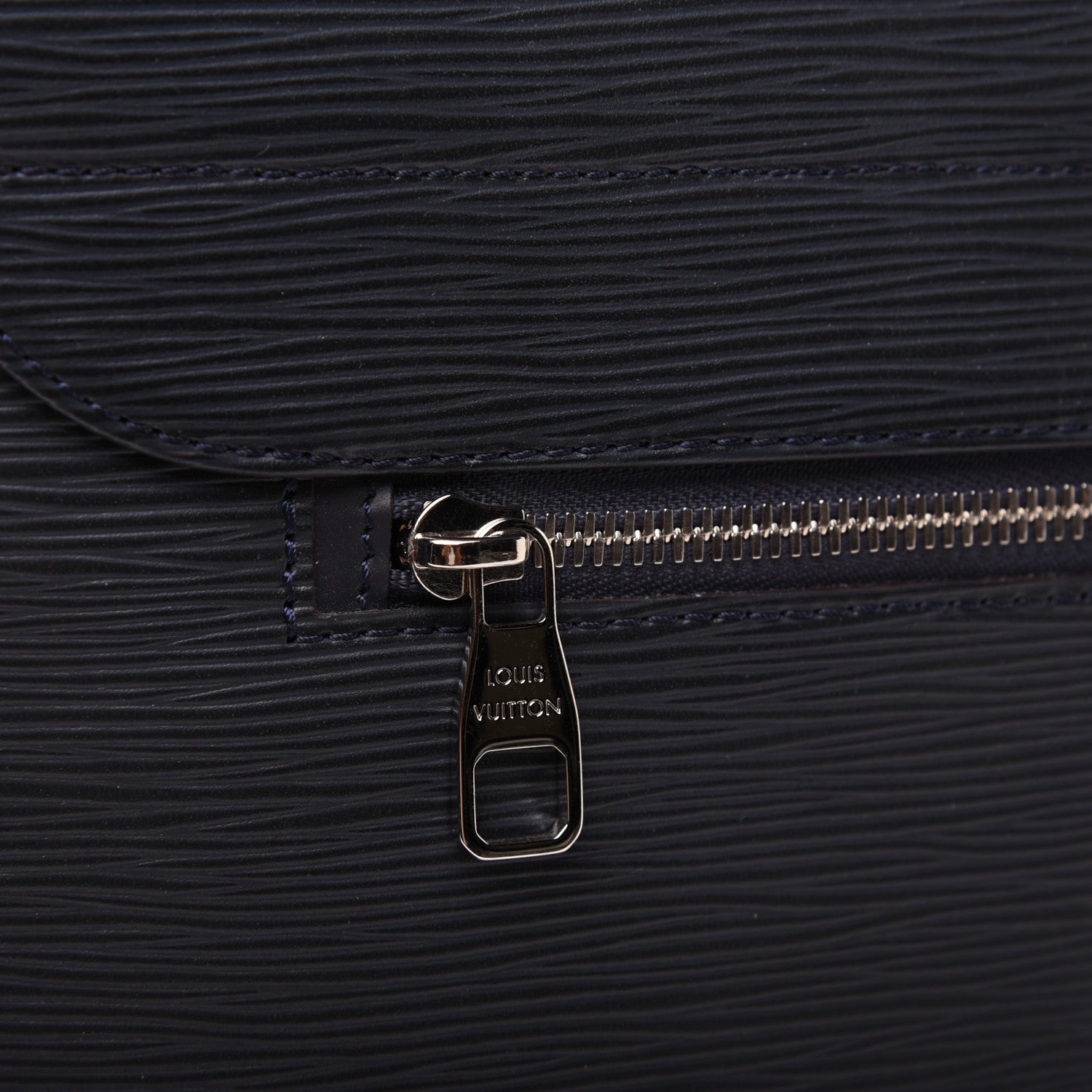 Louis Vuitton Epi Christopher Messenger Navy Stripes 14 of 16