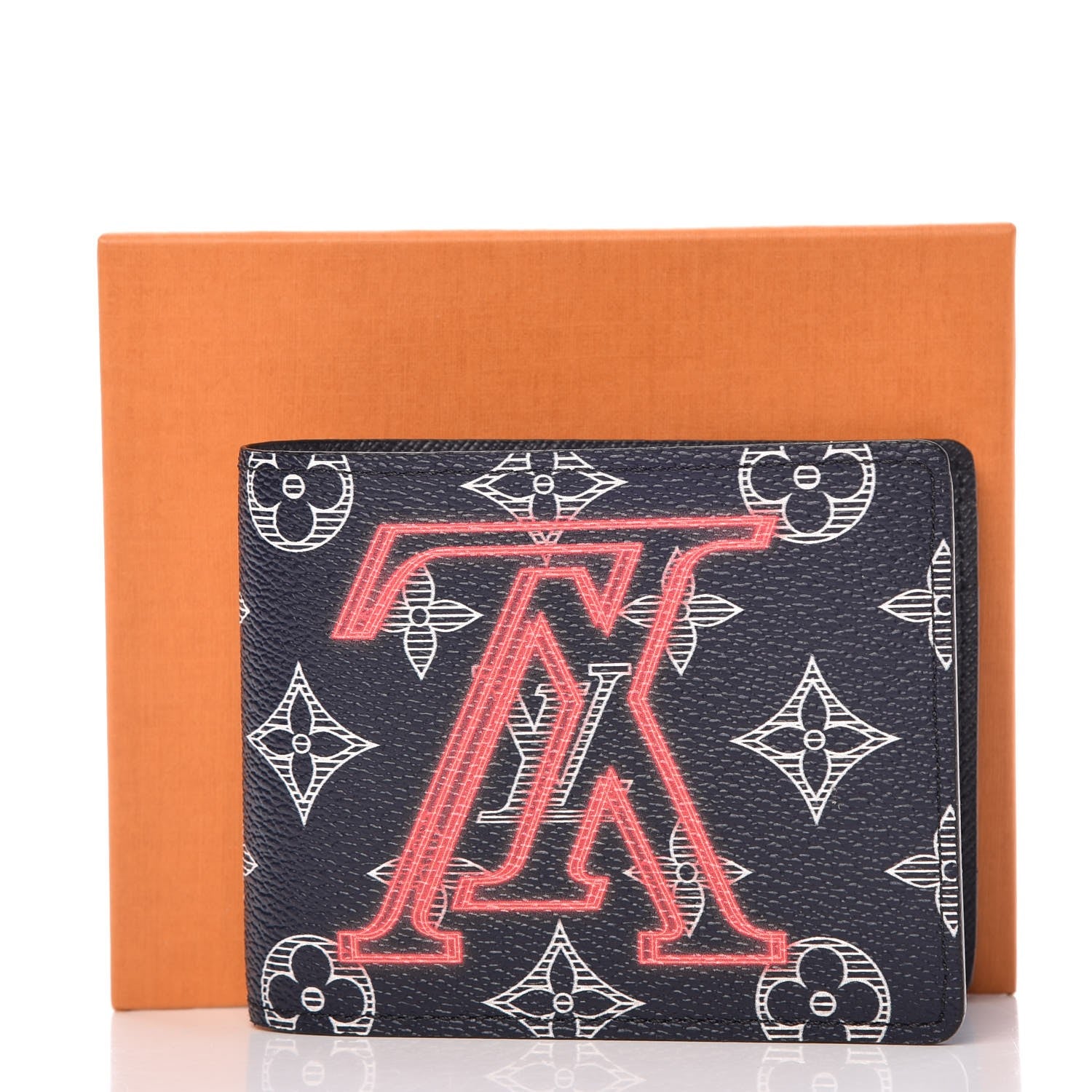 Louis Vuitton Monogram Upside Down Multiple Wallet 7 of 7