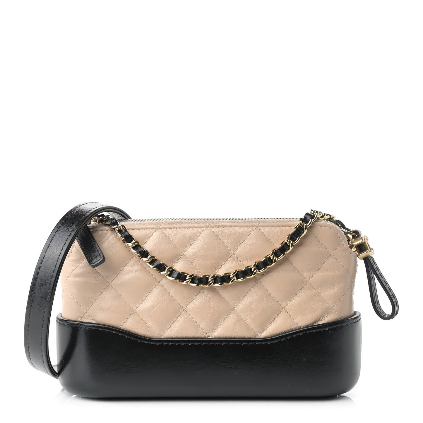 Aged Calfskin Quilted Small Gabrielle Clutch With Chain Beige Black
