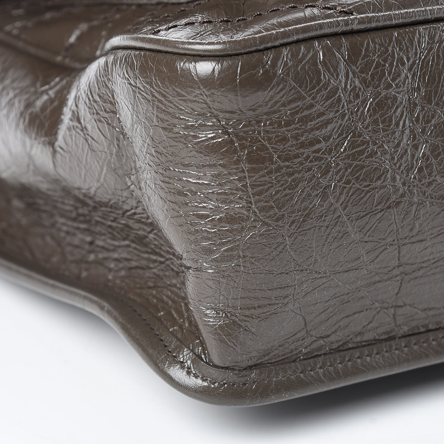Saint Laurent Crinkled Calfskin Matelasse Monogram Medium Niki Chain Satchel Faggio 10 of 11