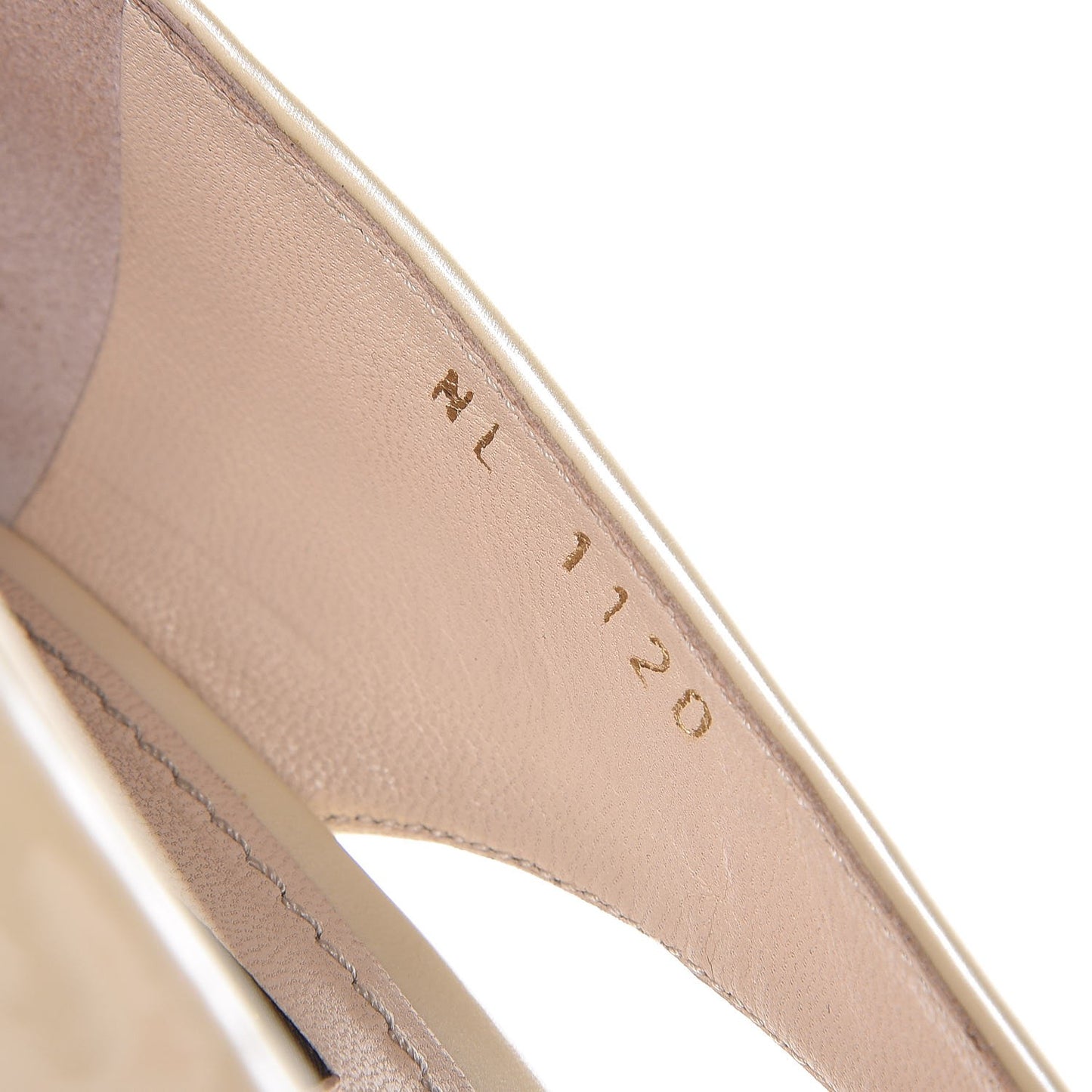 Patent Calfskin Oh Really Peep Toe Sandal Pumps 40 Ivory
