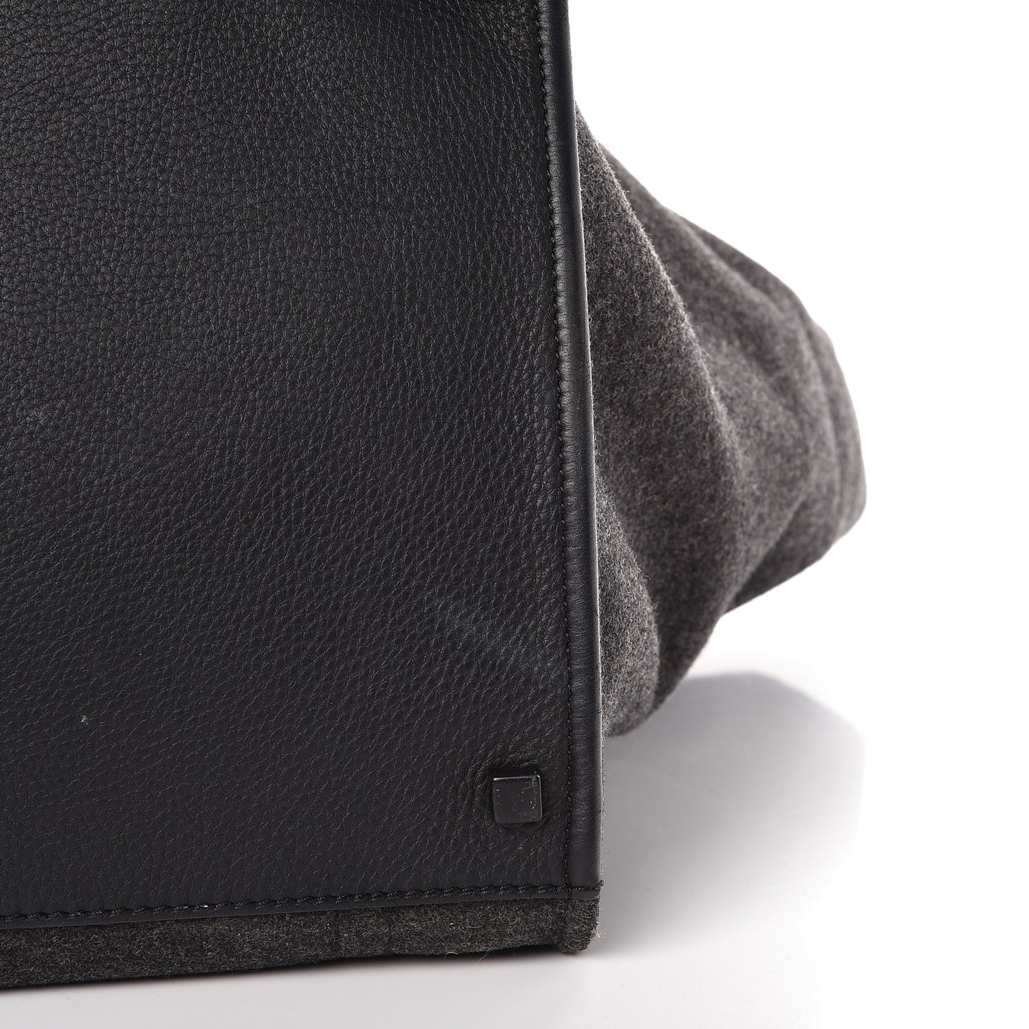 Felt Medium Phantom Luggage Grey