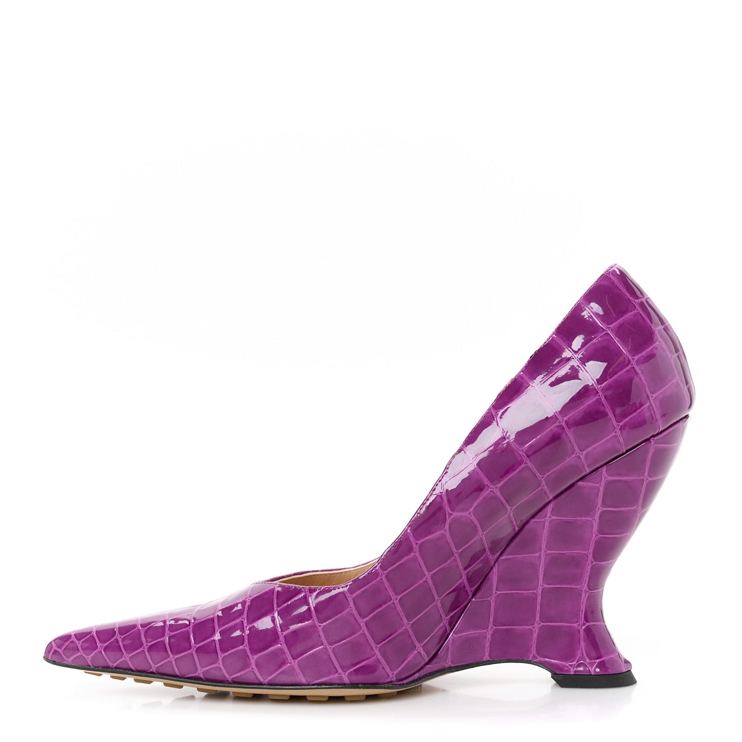 Gloss Calfskin Crocodile Embossed Punta Wedge Heels 40 Venom