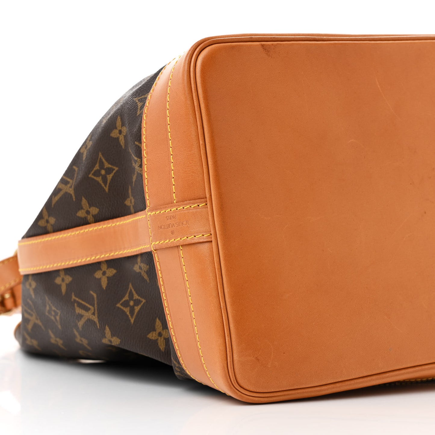Monogram Noe