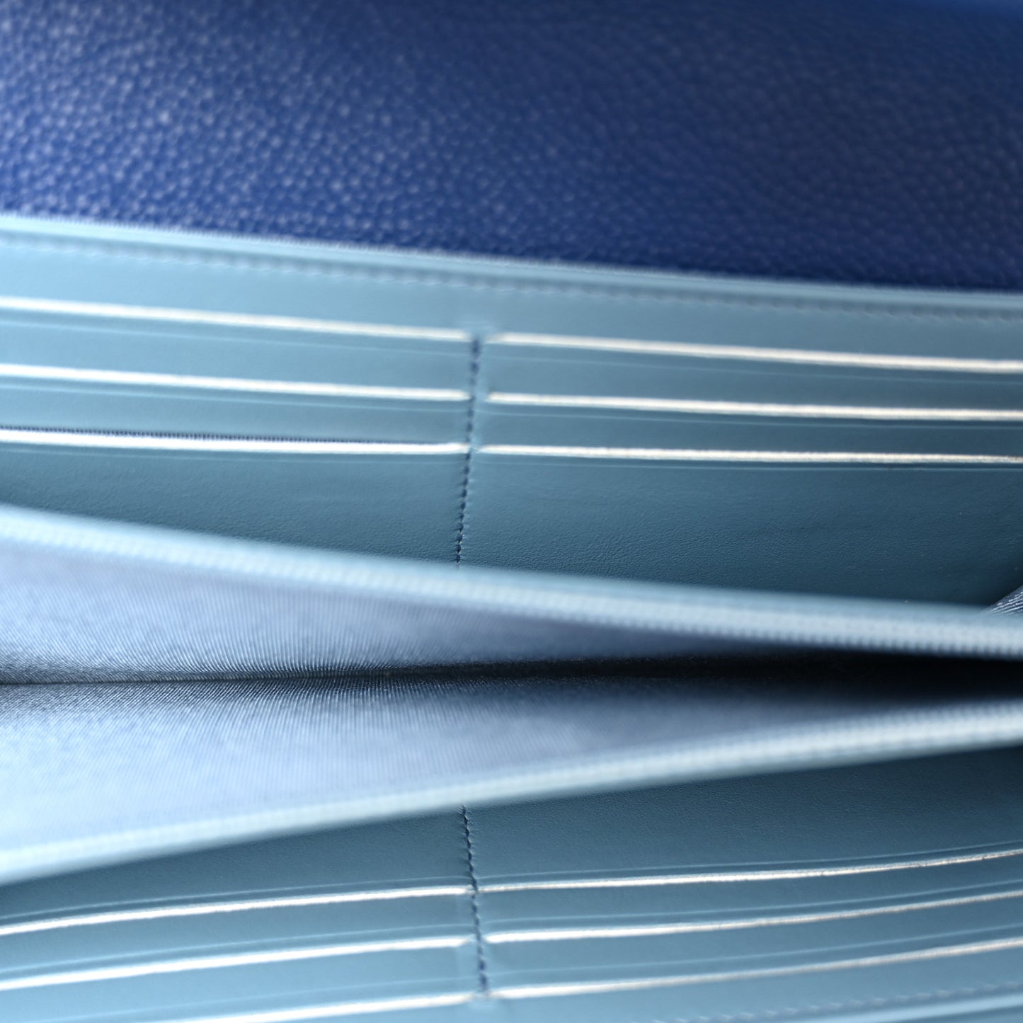 Caviar Quilted CC Box Gusset Flap Wallet Blue