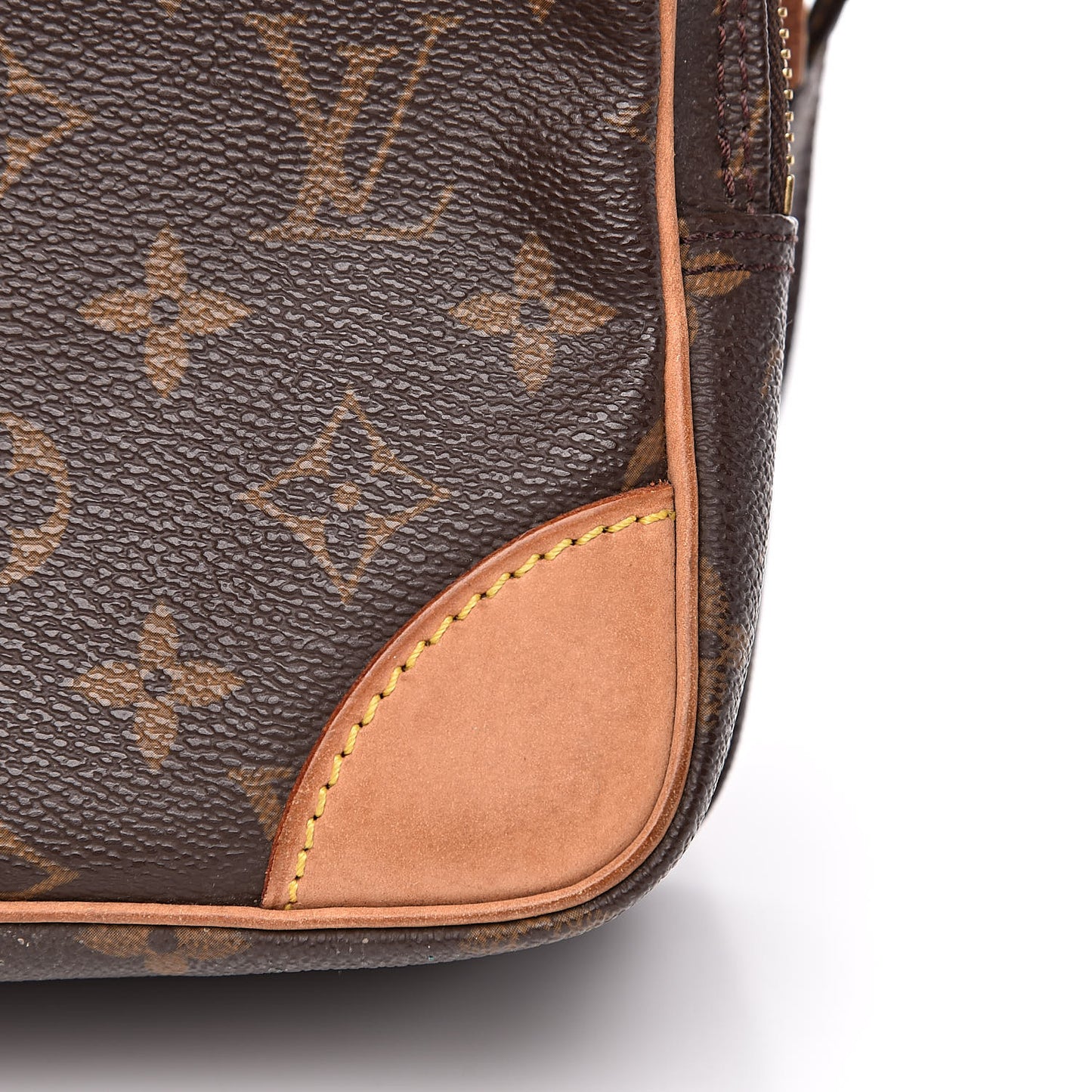 Monogram Amazone