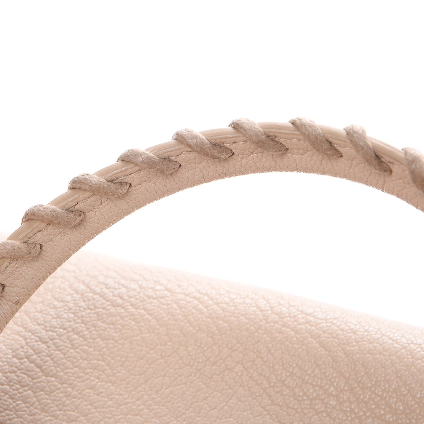 Chevre Classic Hardware Metallic Edge S City Beige Tapioca