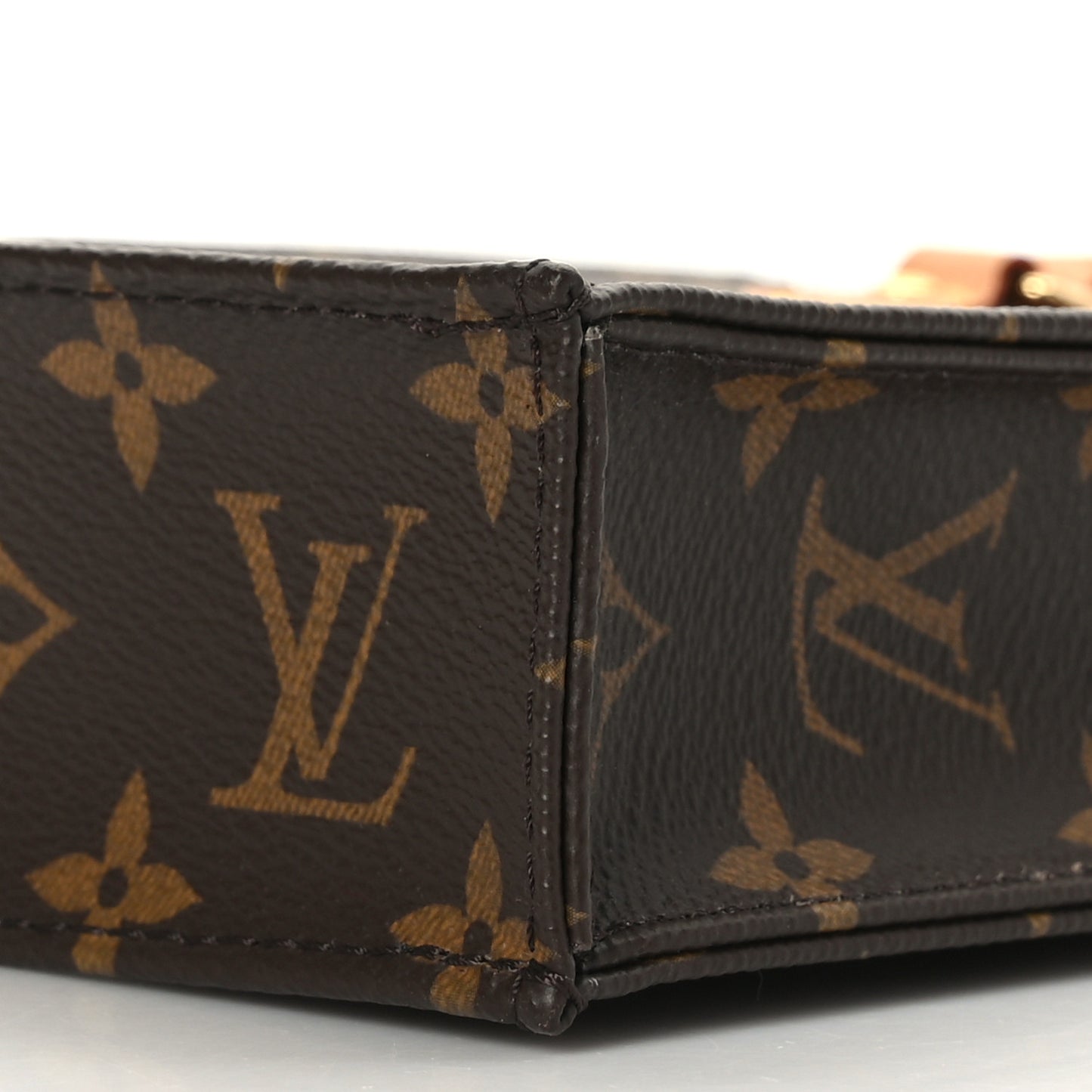Monogram Petit Sac Plat