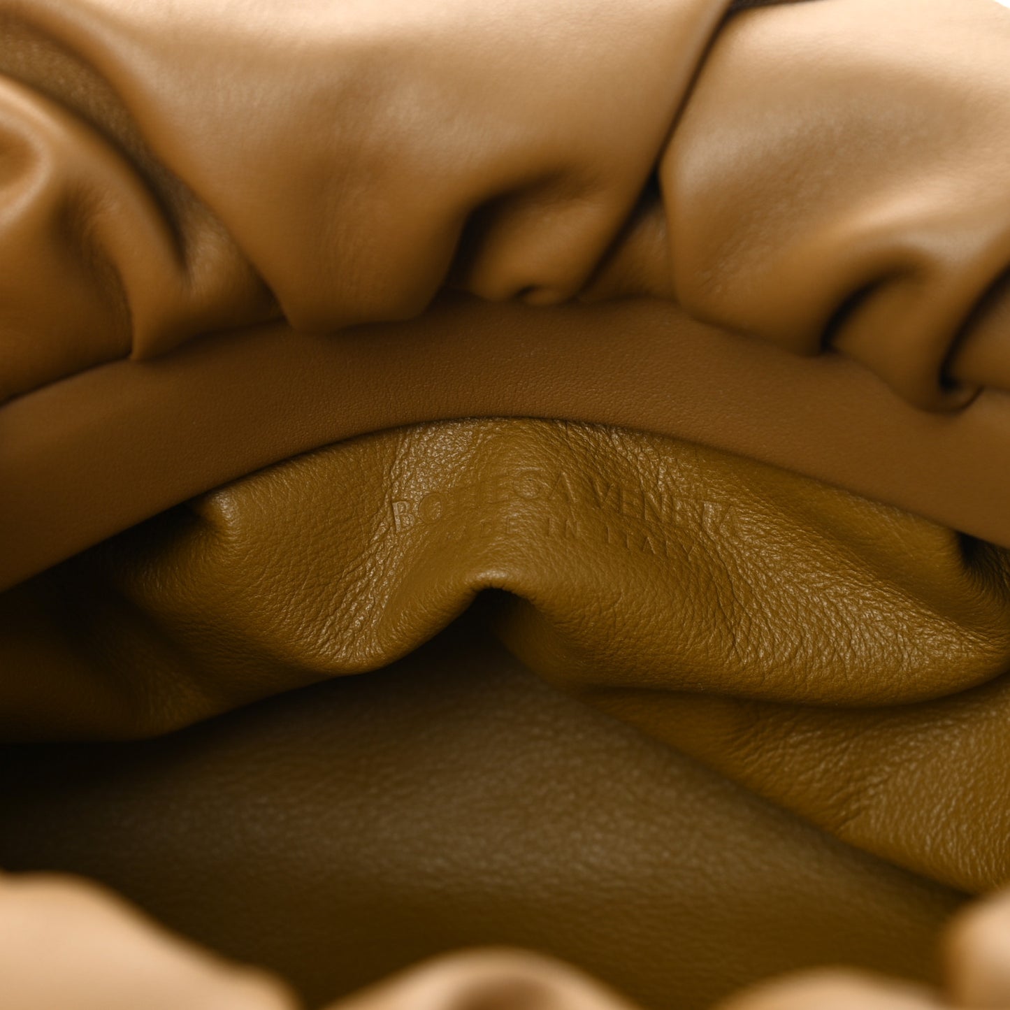 Calfskin The Pouch Chain Cammello