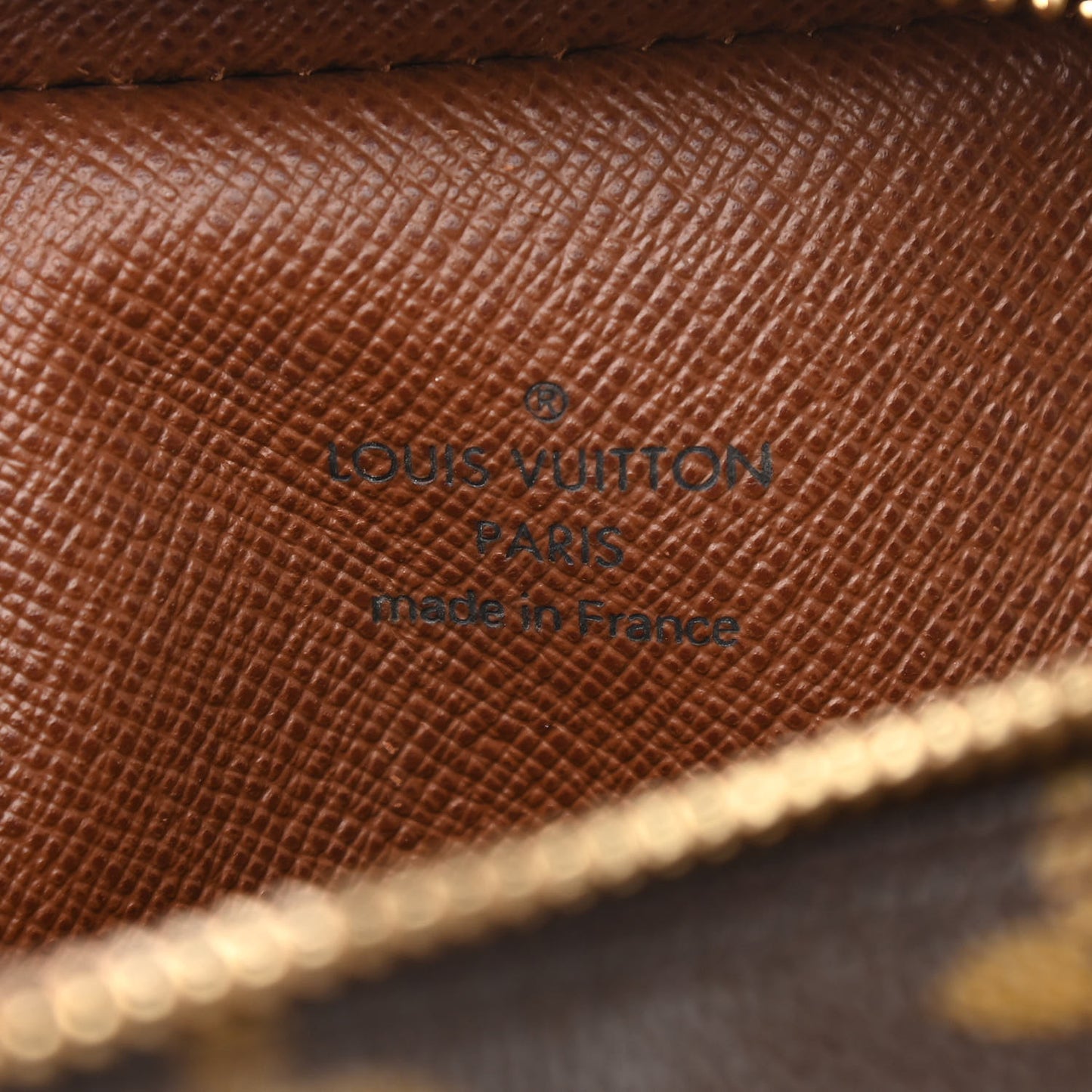 Monogram Amazone