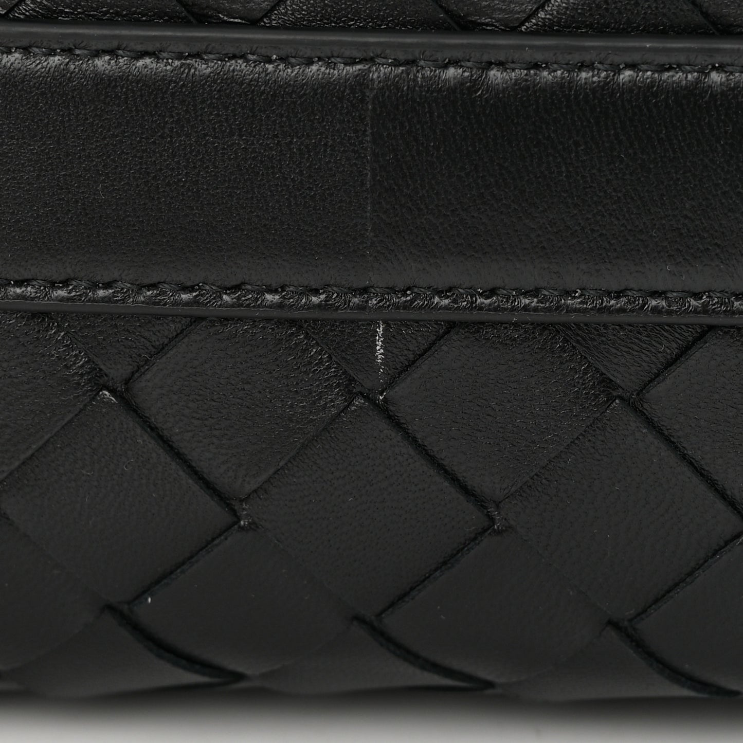 Calfskin Nappa Intrecciato Mini Wallace Black
