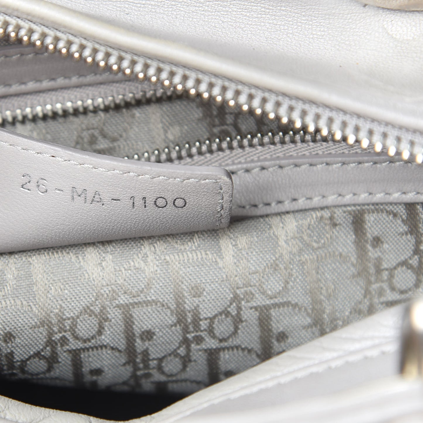 Lambskin Cannage Medium Lady Dior Grey