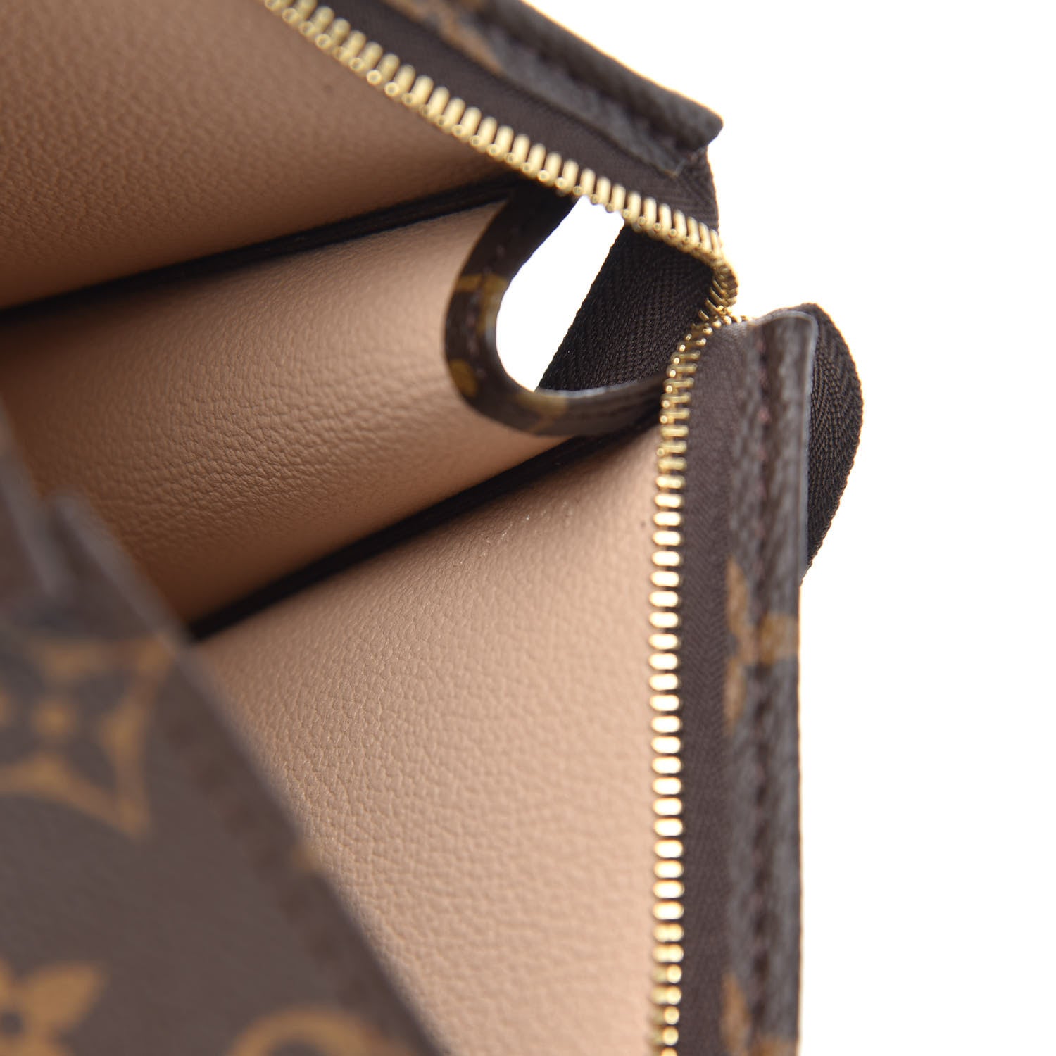 Louis Vuitton Monogram Toiletry Pouch 19 6 of 9