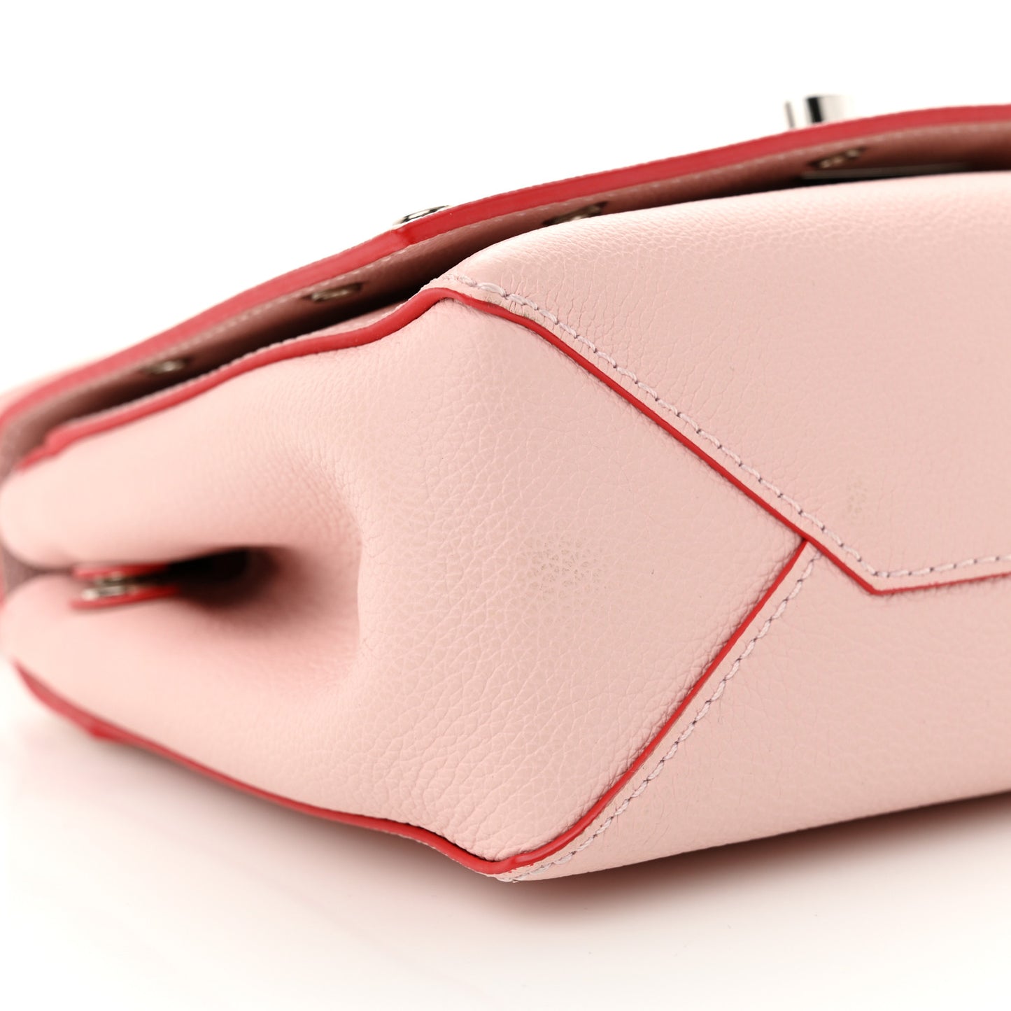 Soft Calfskin Lockme II Chain Rivets BB Rose Ballerine