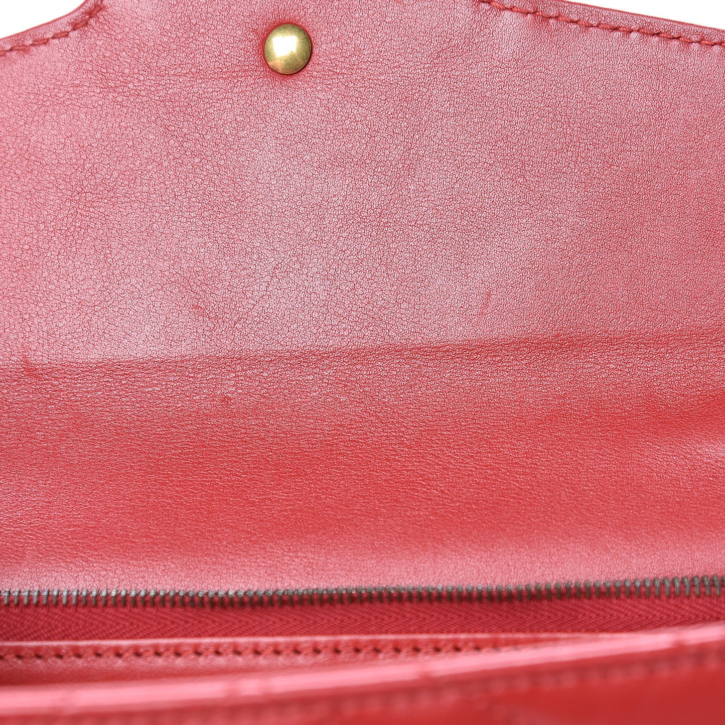 Calfskin Matelasse Mini GG Marmont Chain Wallet Hibiscus Red