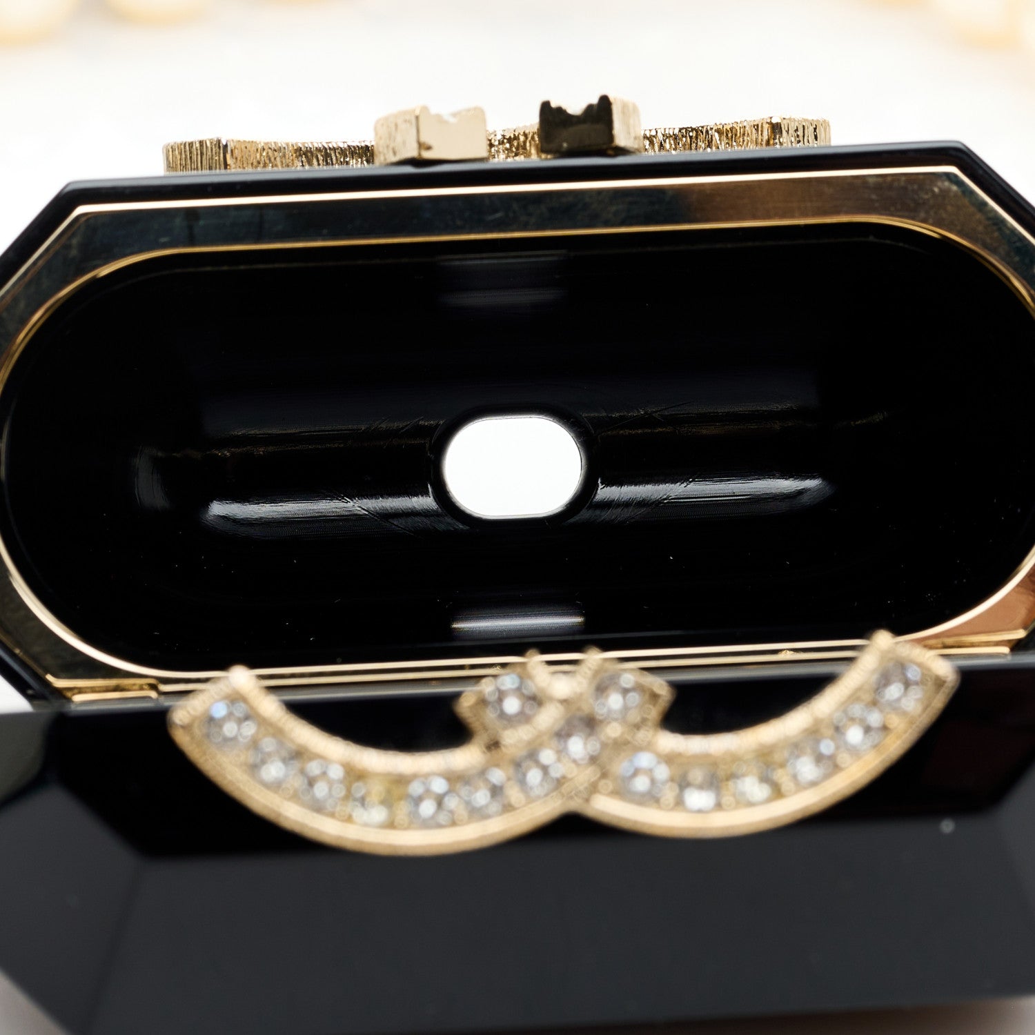 Chanel Resin Crystal Pearl Airpods Pro Holder Necklace Black Pearly White 5 of 7