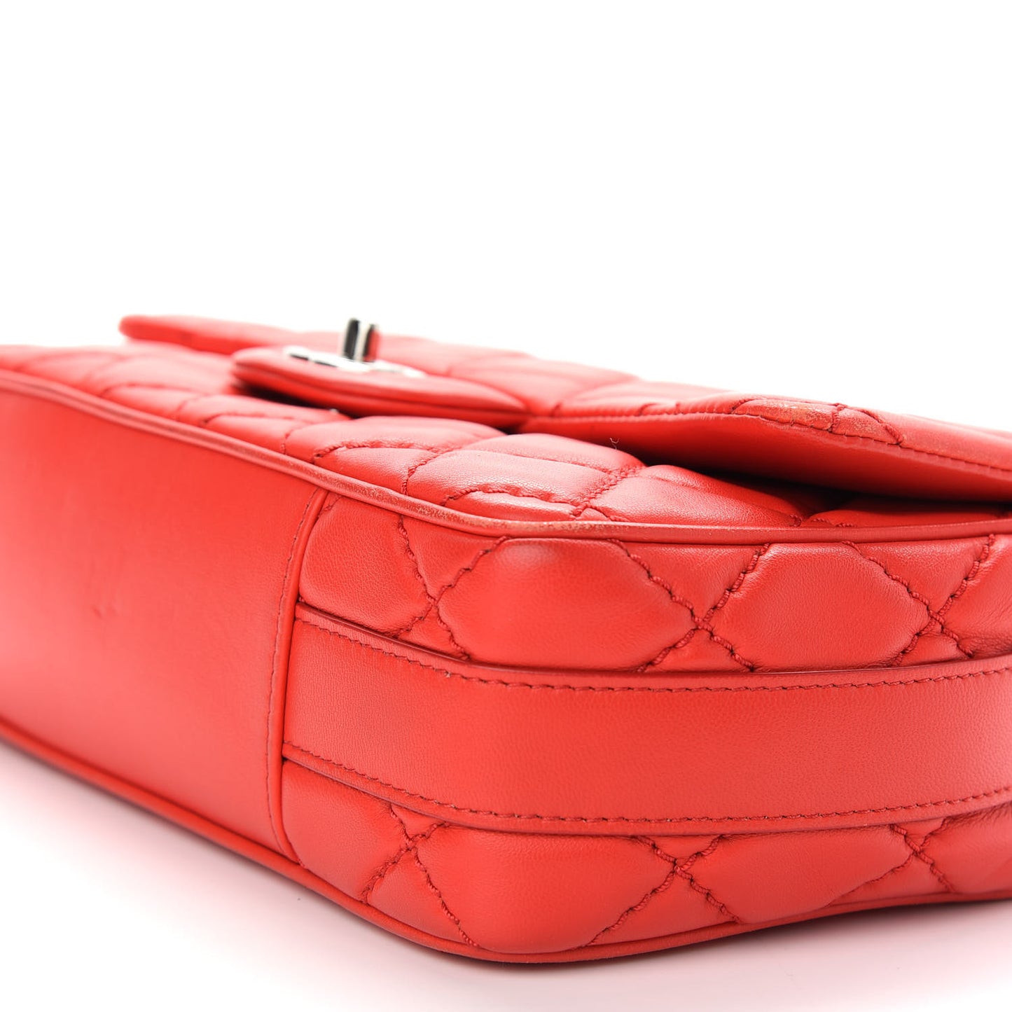 Lambskin Quilted Medium Easy Carry Flap Red