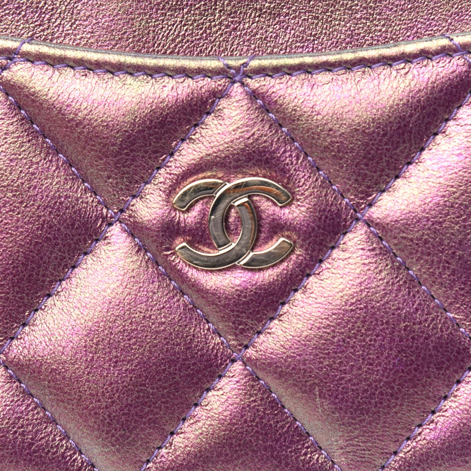Chanel Iridescent Lambskin Quilted Card Holder Purple 11 of 14