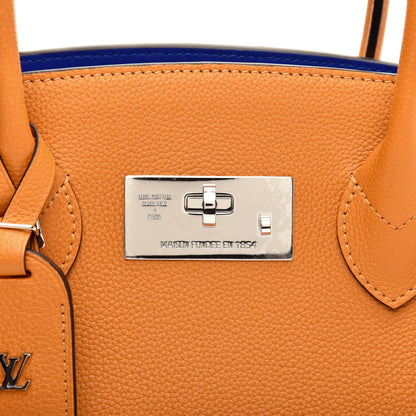 Louis Vuitton Veau Nuage Milla PM Safran 9 of 12