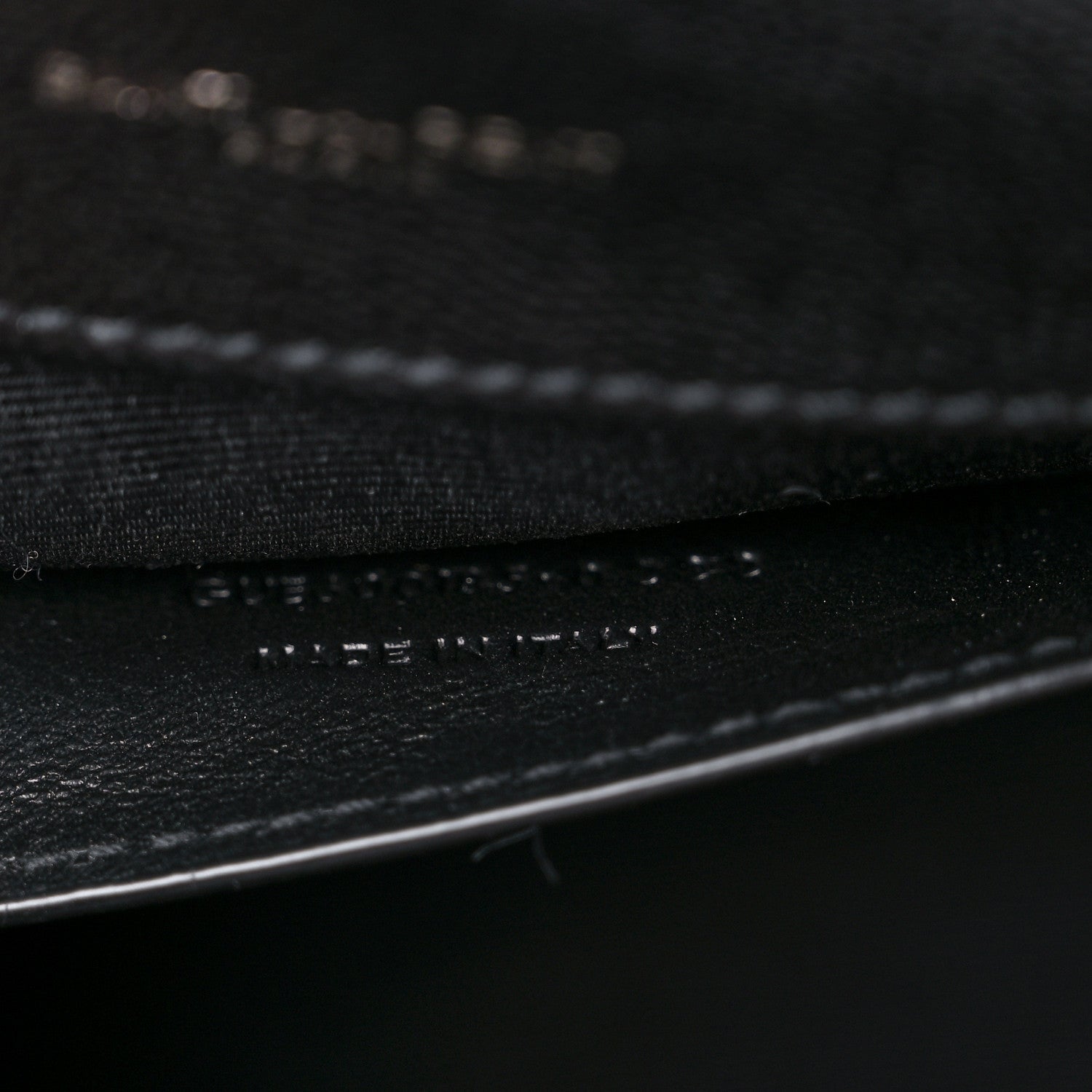 Saint Laurent Grain De Poudre Textured Mixed Matelasse Triquilt Medium Monogram Satchel Black 8 of 13