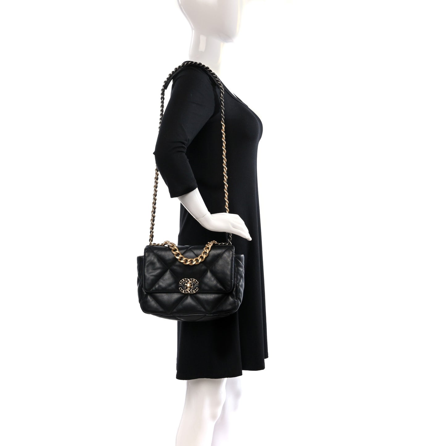 Lambskin Quilted Medium Chanel 19 Flap Black