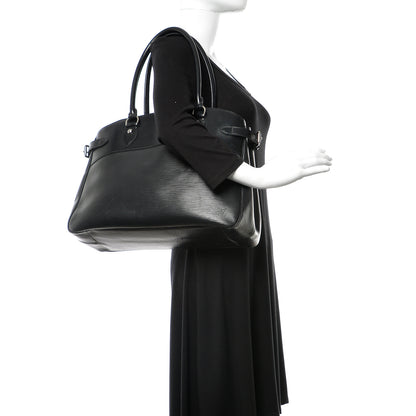 Louis Vuitton Epi Passy GM Black 2 of 16
