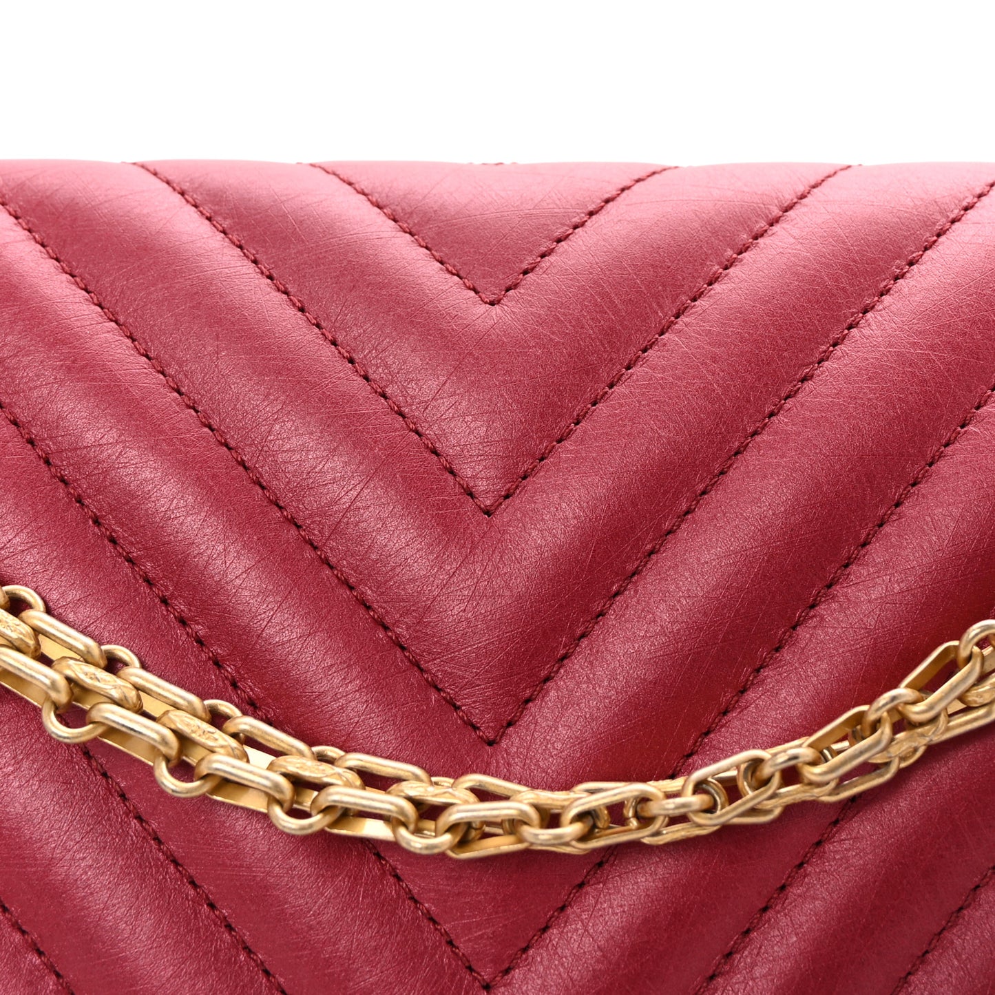 Metallic Aged Calfskin Chevron Quilted 2.55 Reissue 226 Flap Red