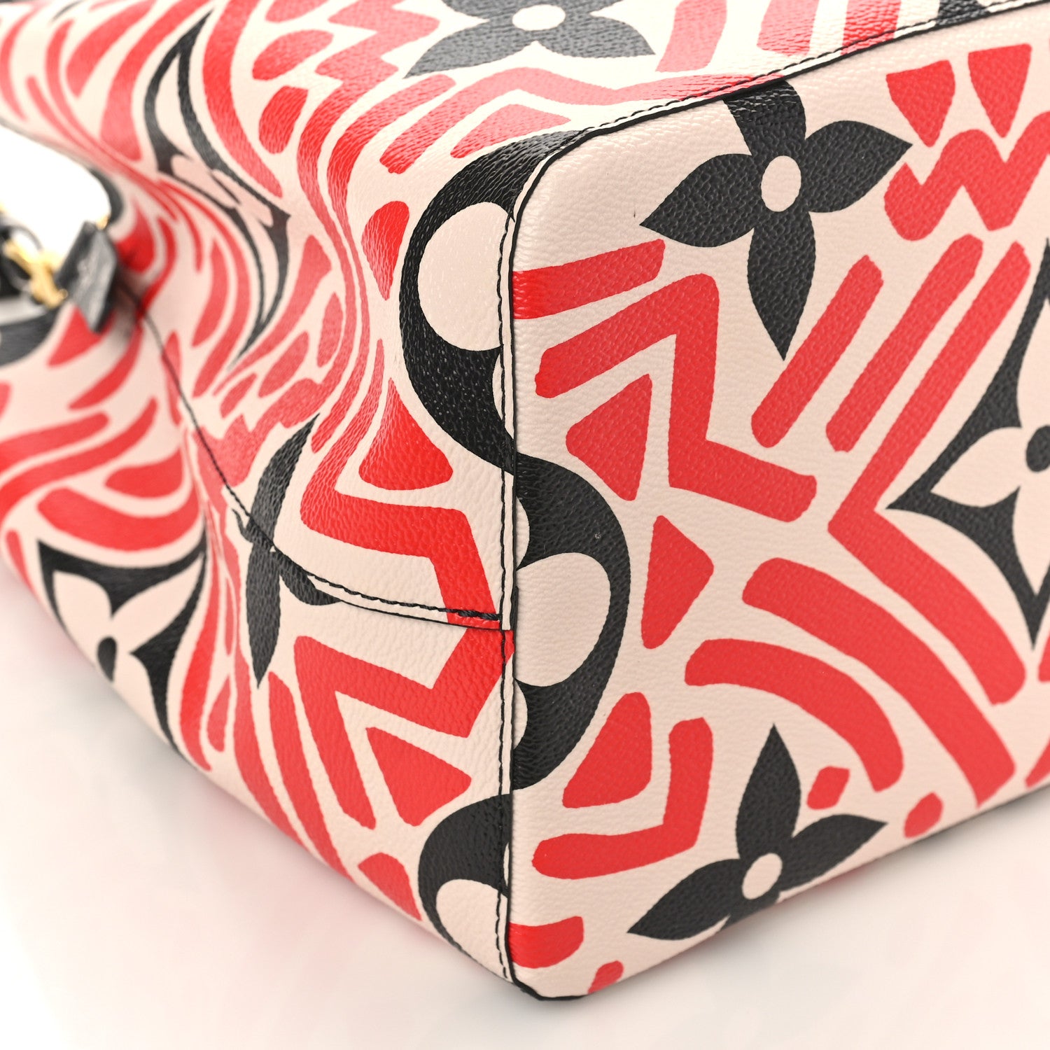 Louis Vuitton Monogram Giant Crafty NeoNoe MM Creme Rouge Black 6 of 7