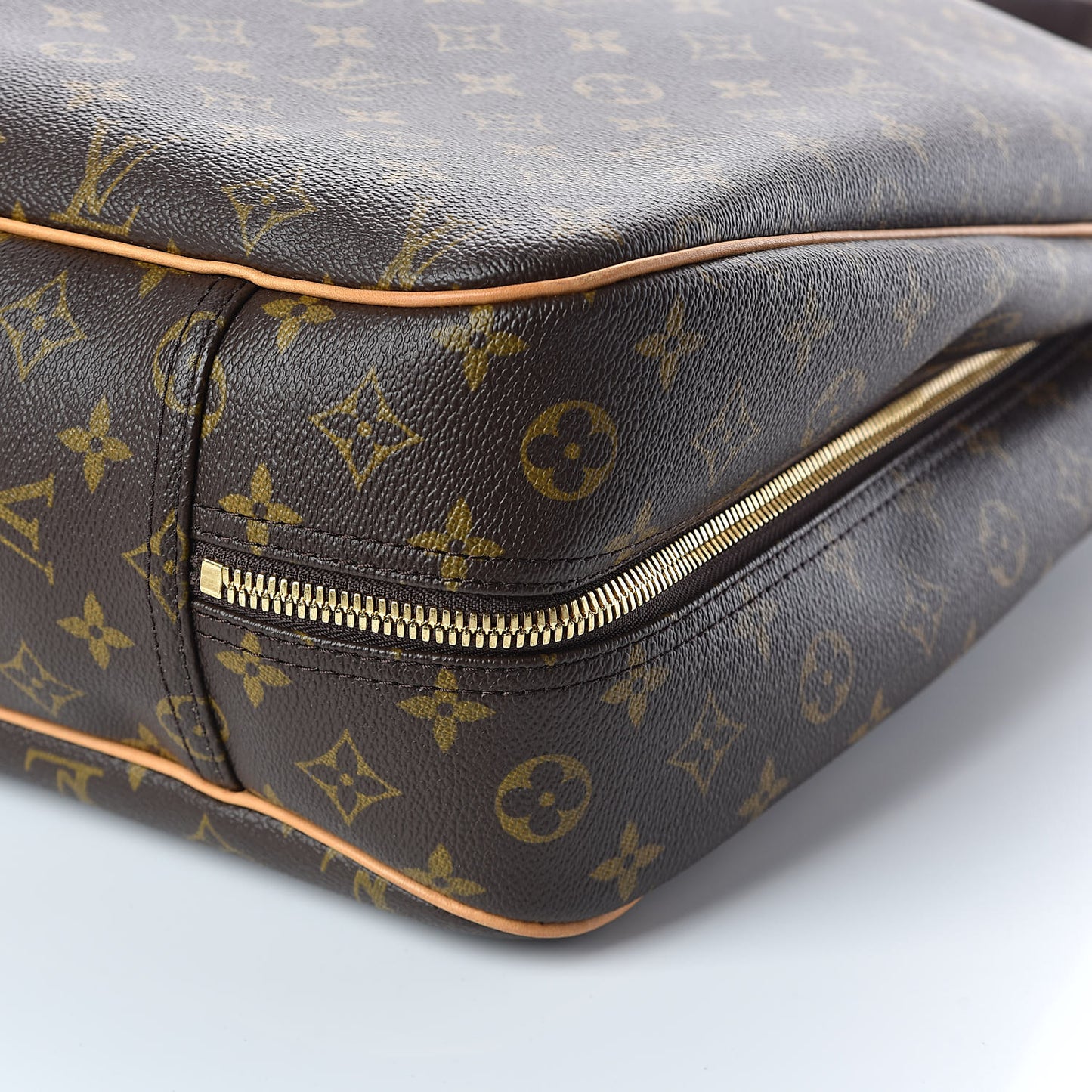 Monogram Alize 1 Compartment