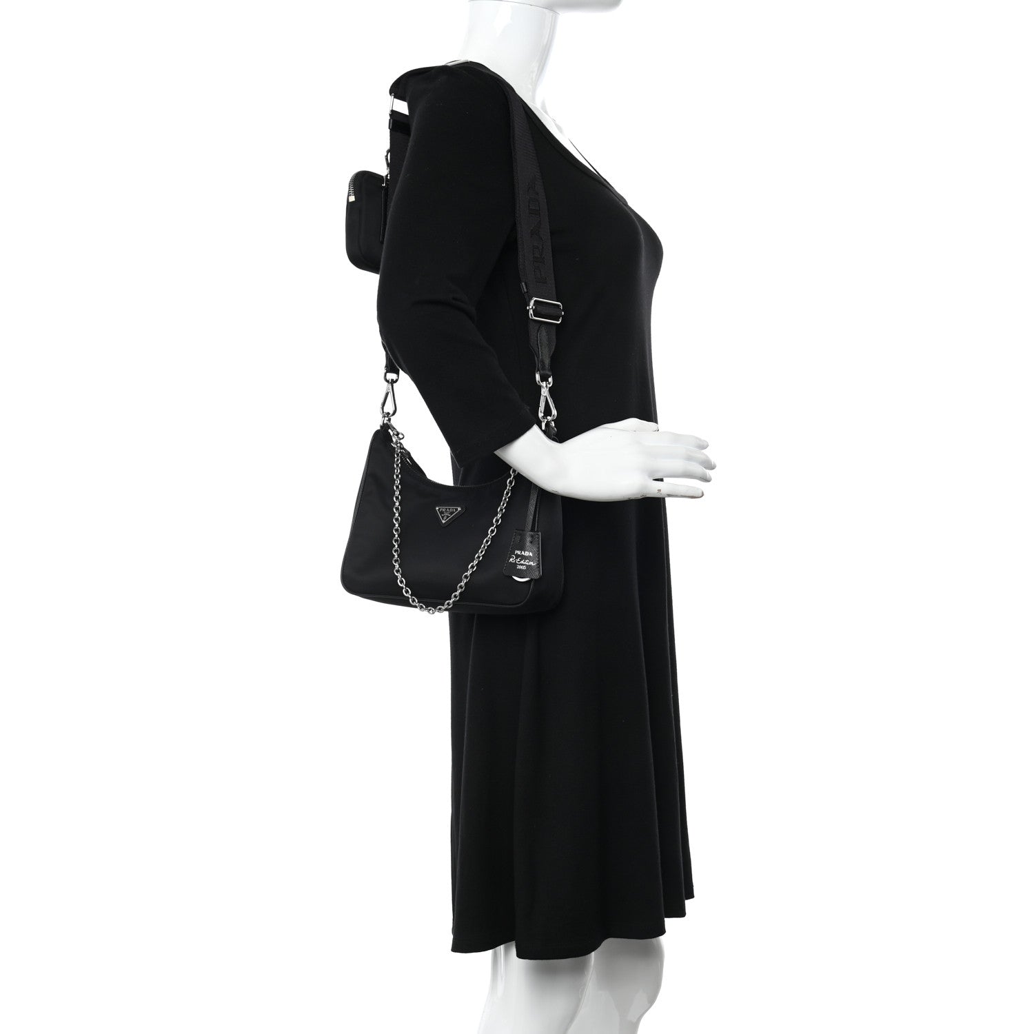 Prada Nylon Re-Edition 2005 Shoulder Bag Black 2 of 11