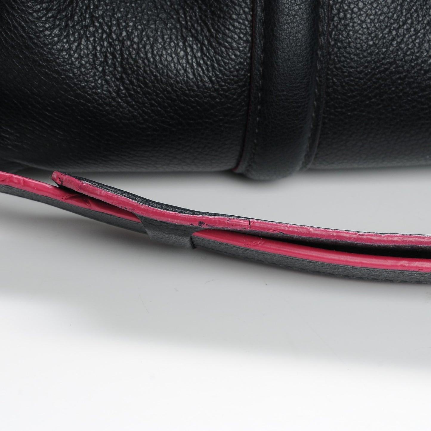 Veau Cachemire SC Bag PM Cobalt Fuchsia