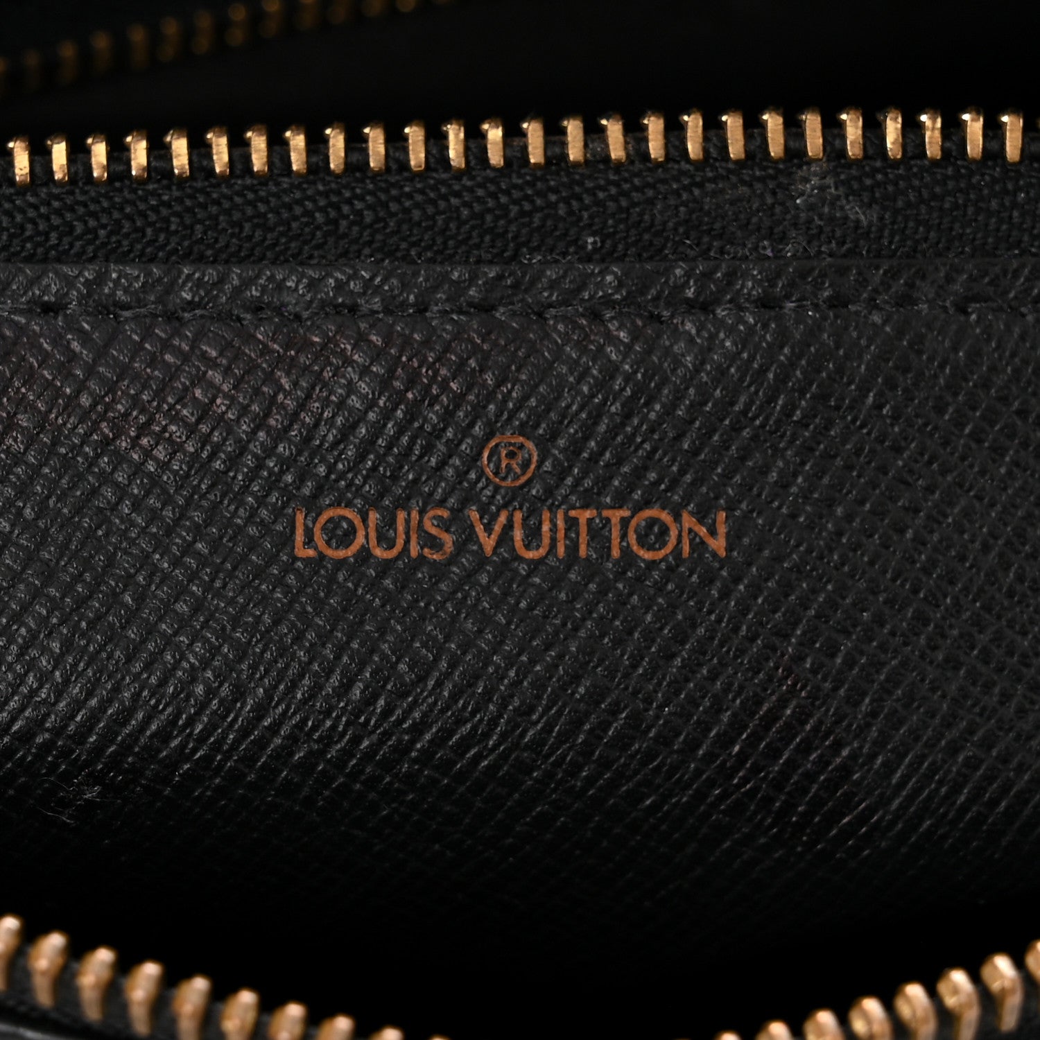 Louis Vuitton Epi Trocadero 24 Black 6 of 18