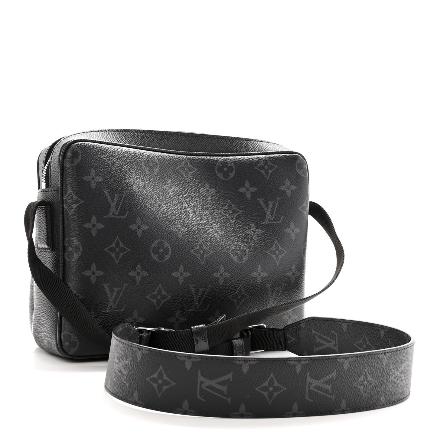Taiga Monogram Eclipse Outdoor Messenger Black