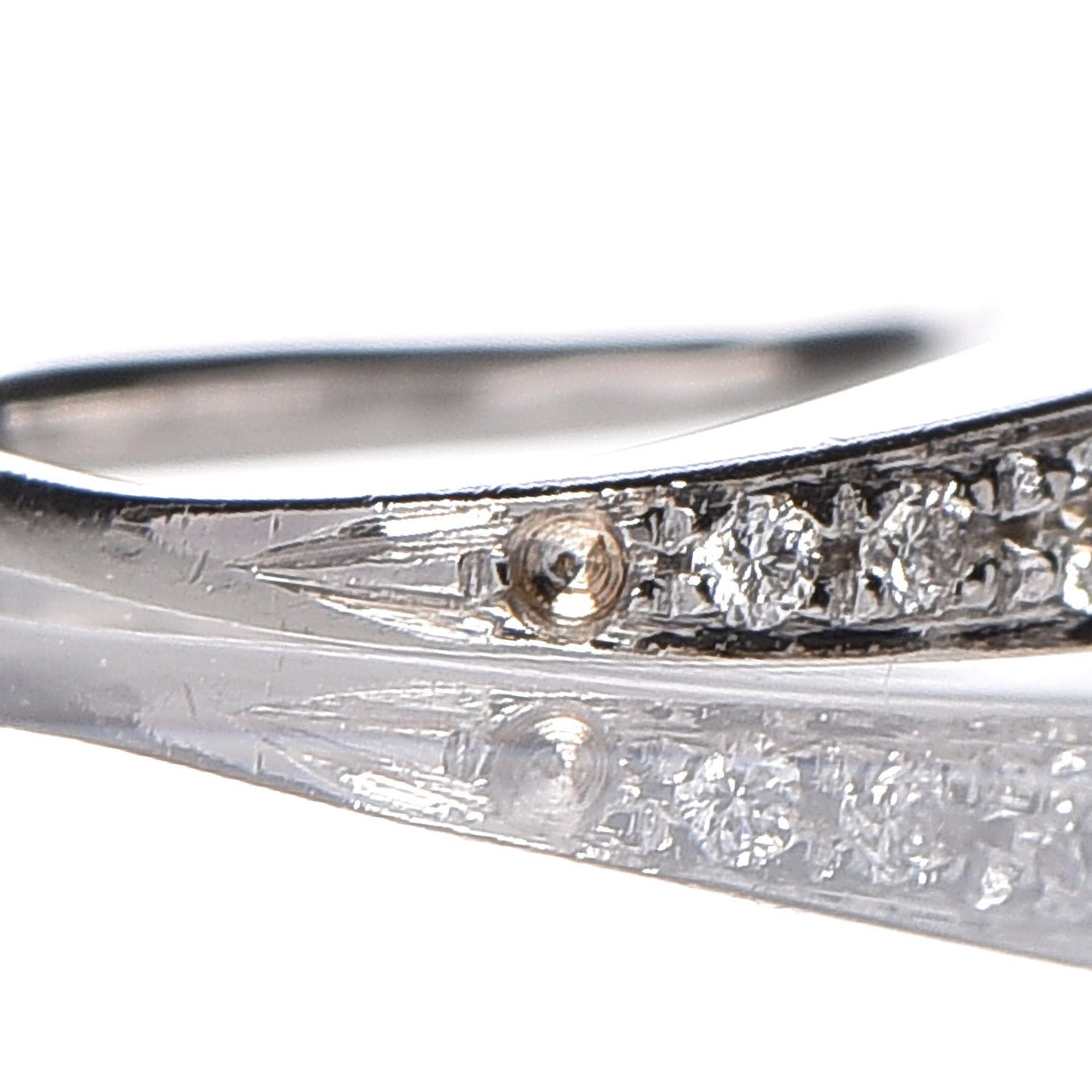 18K White Gold Diamond Chiodo Hoop Earrings