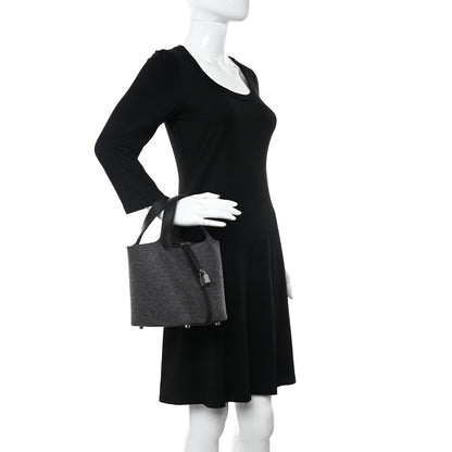 Hermes Feutre Swift Picotin Lock 18 PM Gris Moyen Black 2 of 11