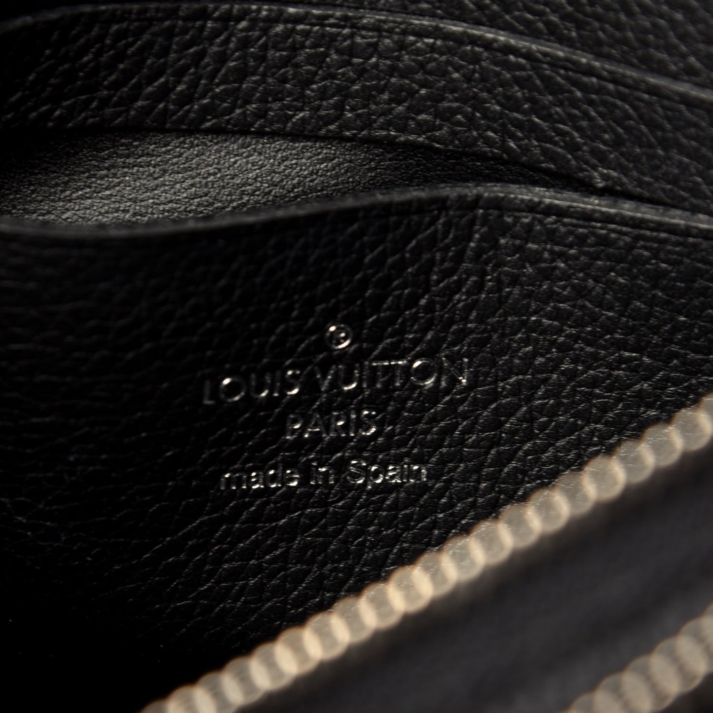 Soft Calfskin My Lockme Chain Pochette Black
