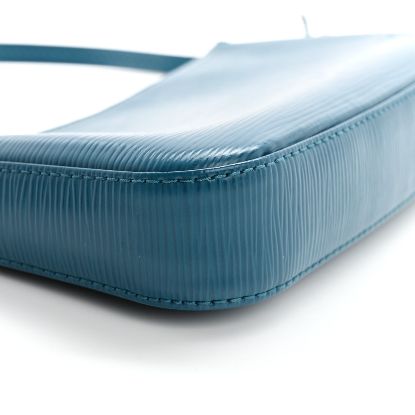 Epi Pochette Accessories NM Cyan