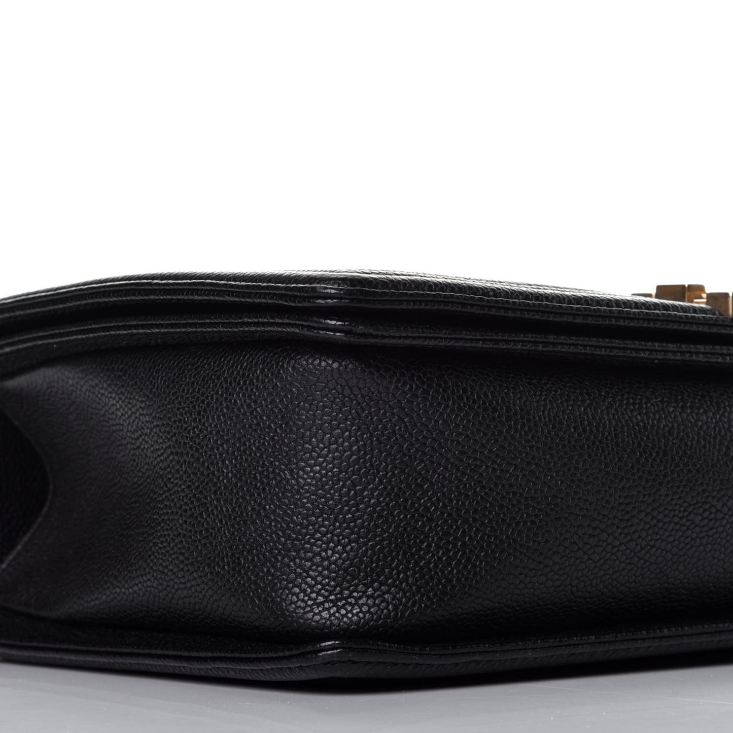 Caviar Quilted New Medium Boy Flap Black